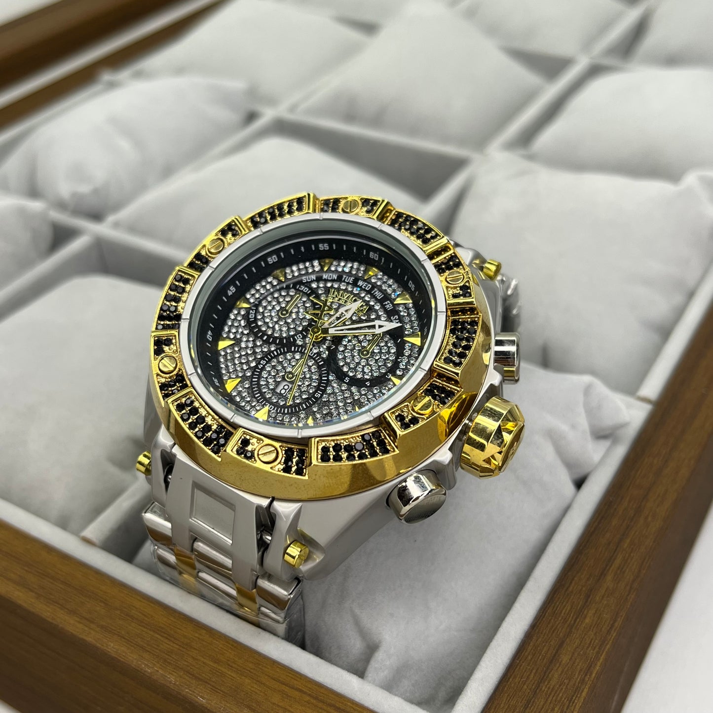 INVICTA RESERVE RIPSAW PARA HOMBRE REF-BN