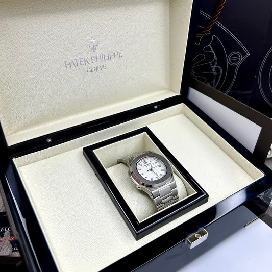 PATEF PHILIPPE  LUXURY AUTOMATICO REF NAUTILUS