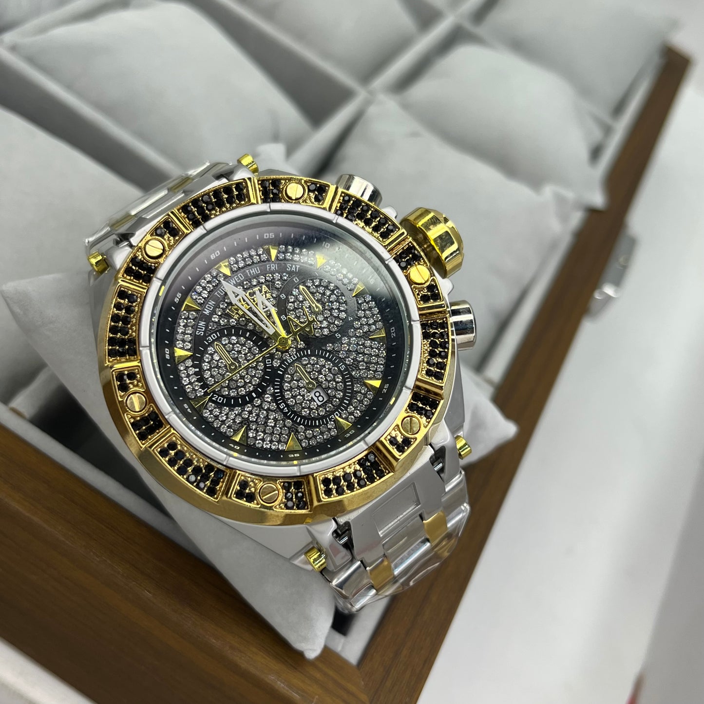 INVICTA RESERVE RIPSAW PARA HOMBRE REF-BN