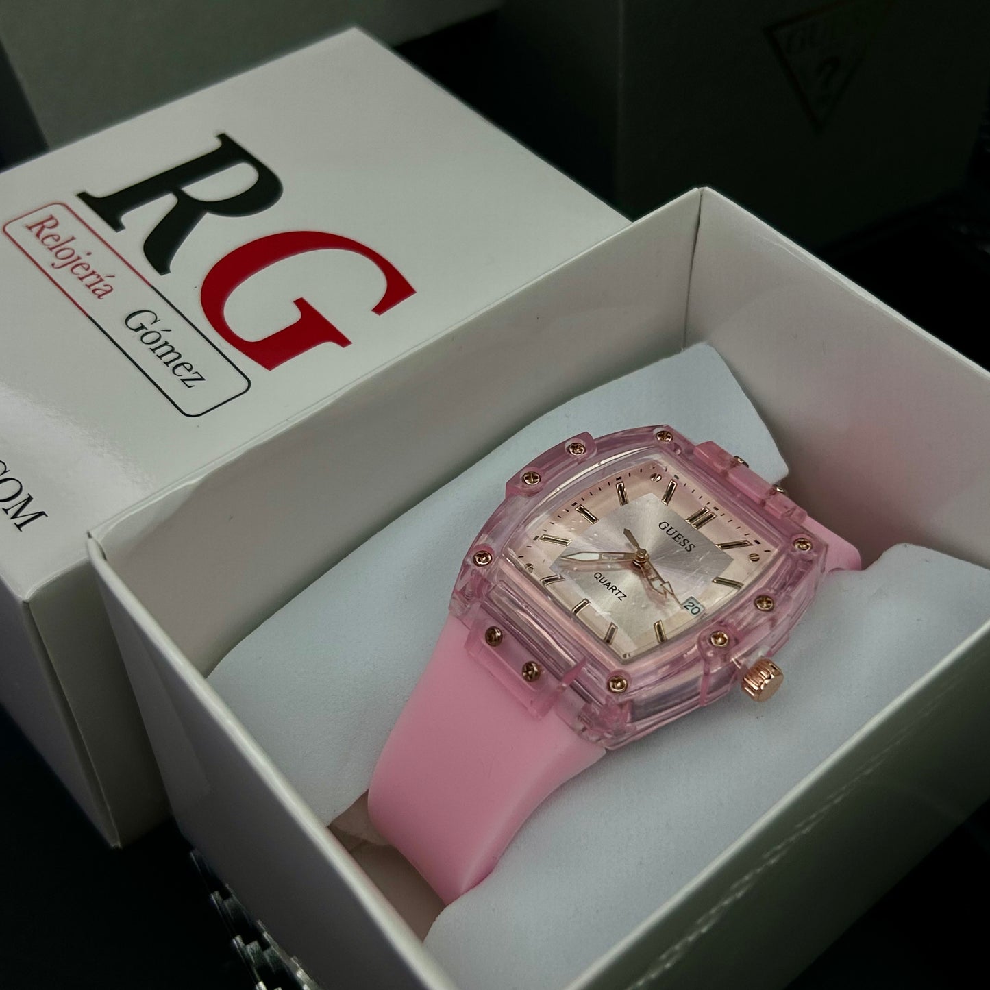 GUESS UNISEX TRASNPARENTE REF-R