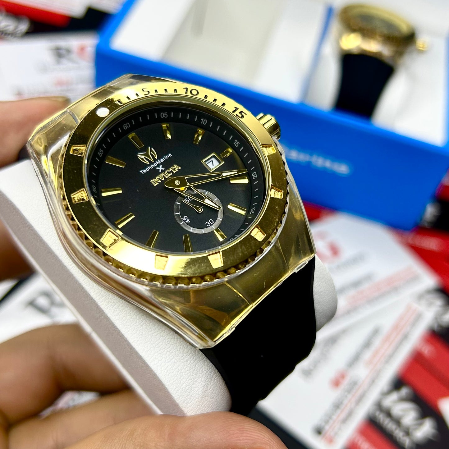 PAREJA INVICTA x TECHNOMARINE REF-NN