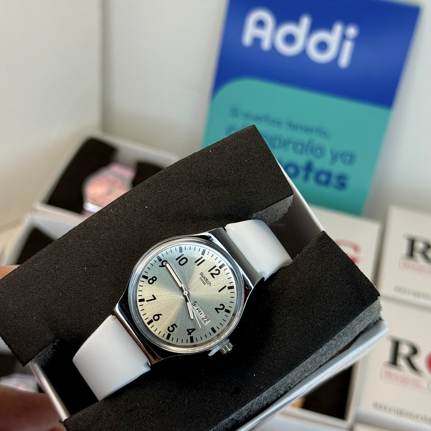SWATCH EXTRAPLANO PARA DAMA REF-B
