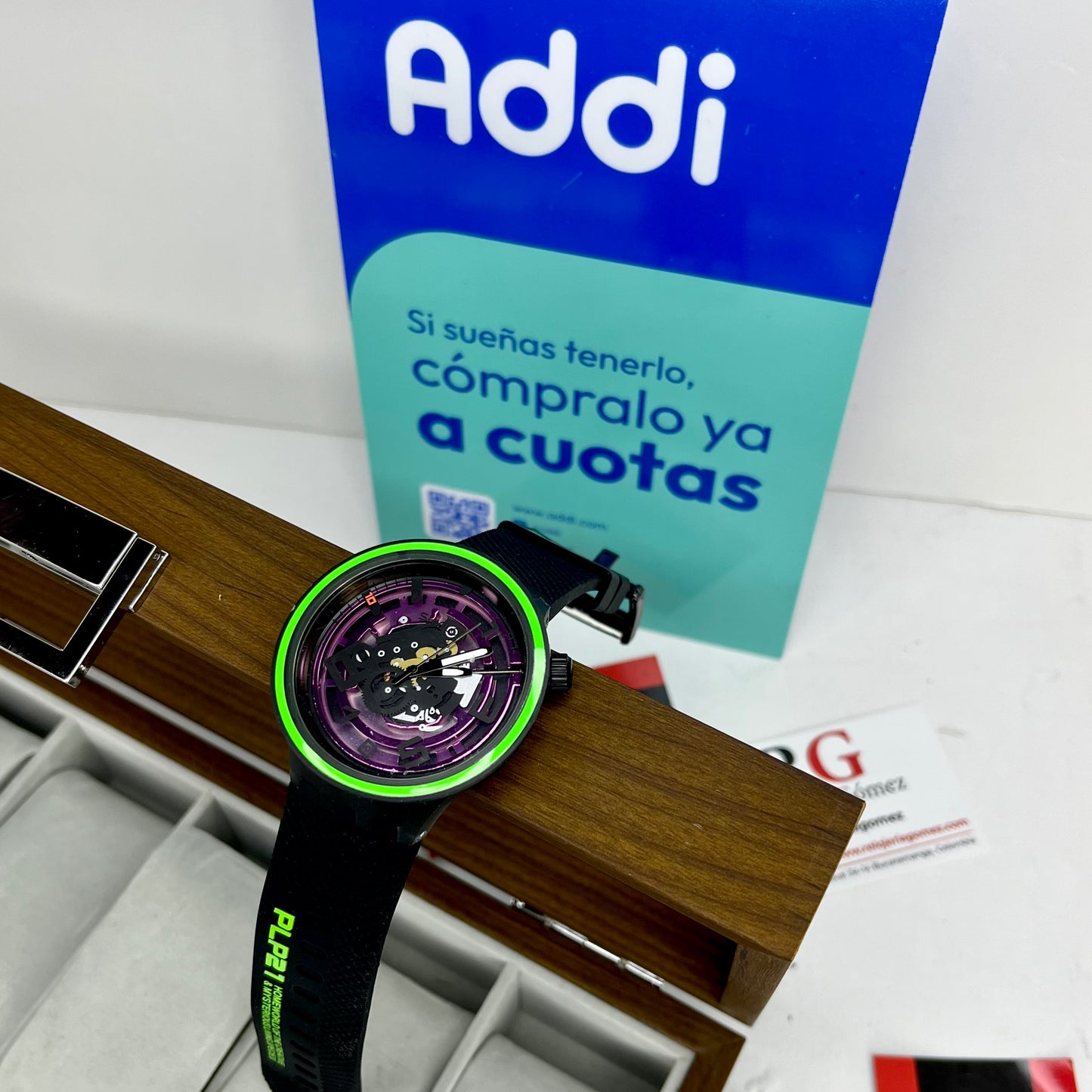 SWATCH PLANET PURPLE PARA HOMBRE REF-NVR