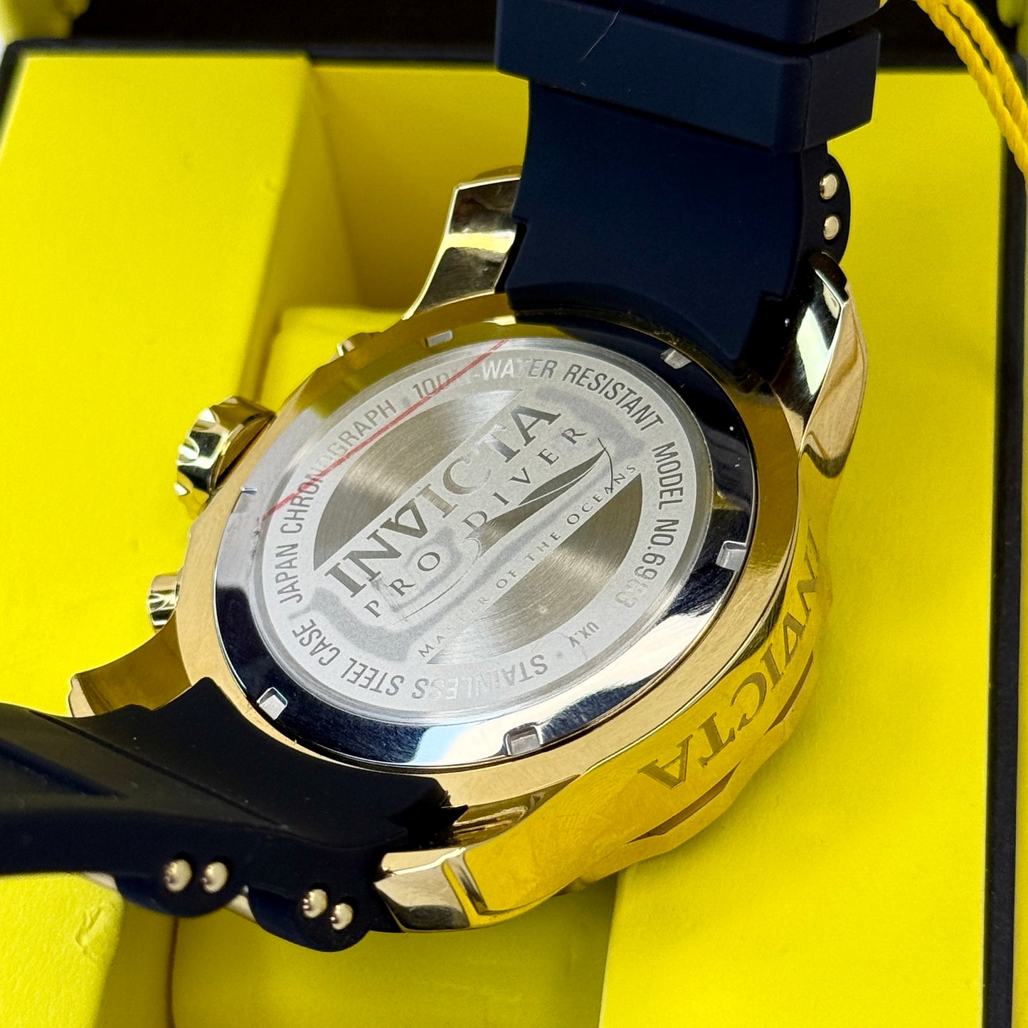 INVICTA LUXURY PRO DIVER ORIGINAL PARA HOMBRE REF 6983