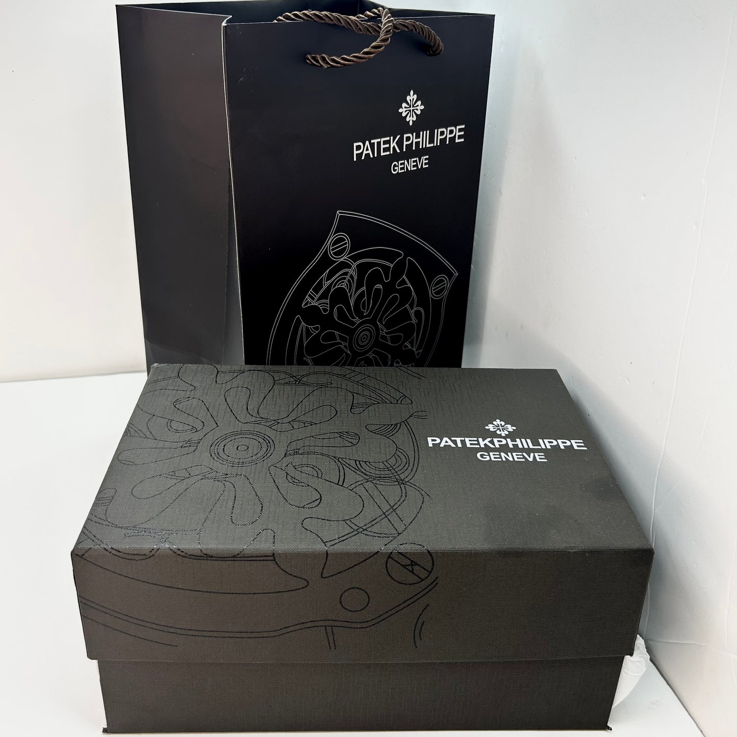 PATEF PHILIPPE LUXURY AUTOMATICO REF NAUTILUS