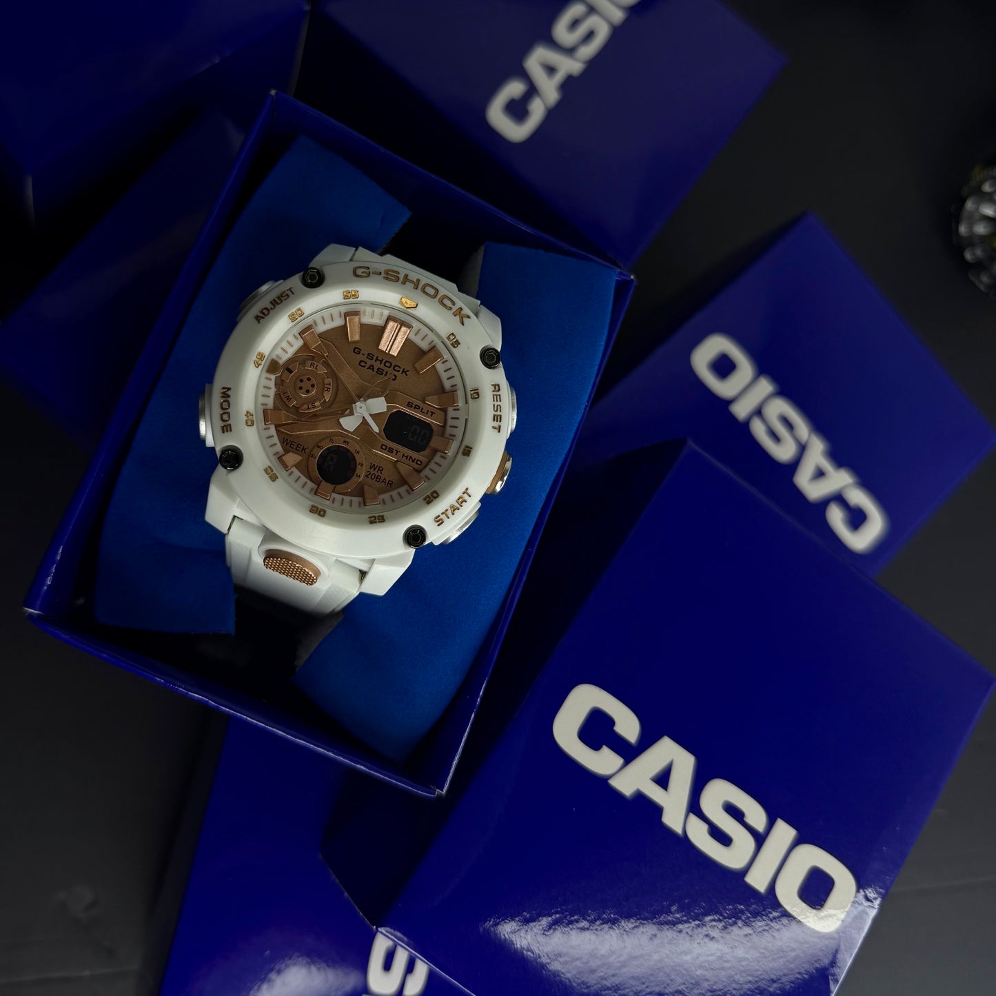 CASIO G-SHOCK PARA HOMBRE REF-GA2000-BOR