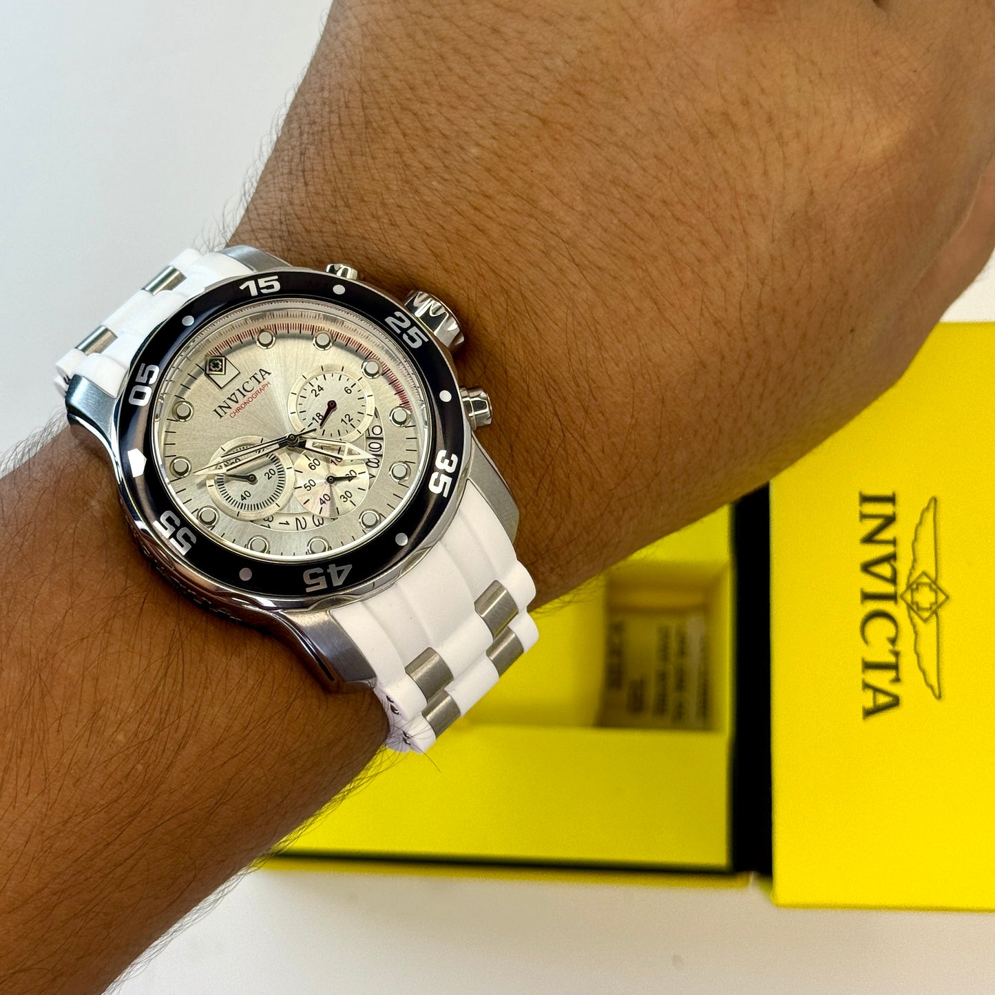 INVICTA LUXURY PRO DIVER ORIGINAL PARA HOMBRE REF 20290