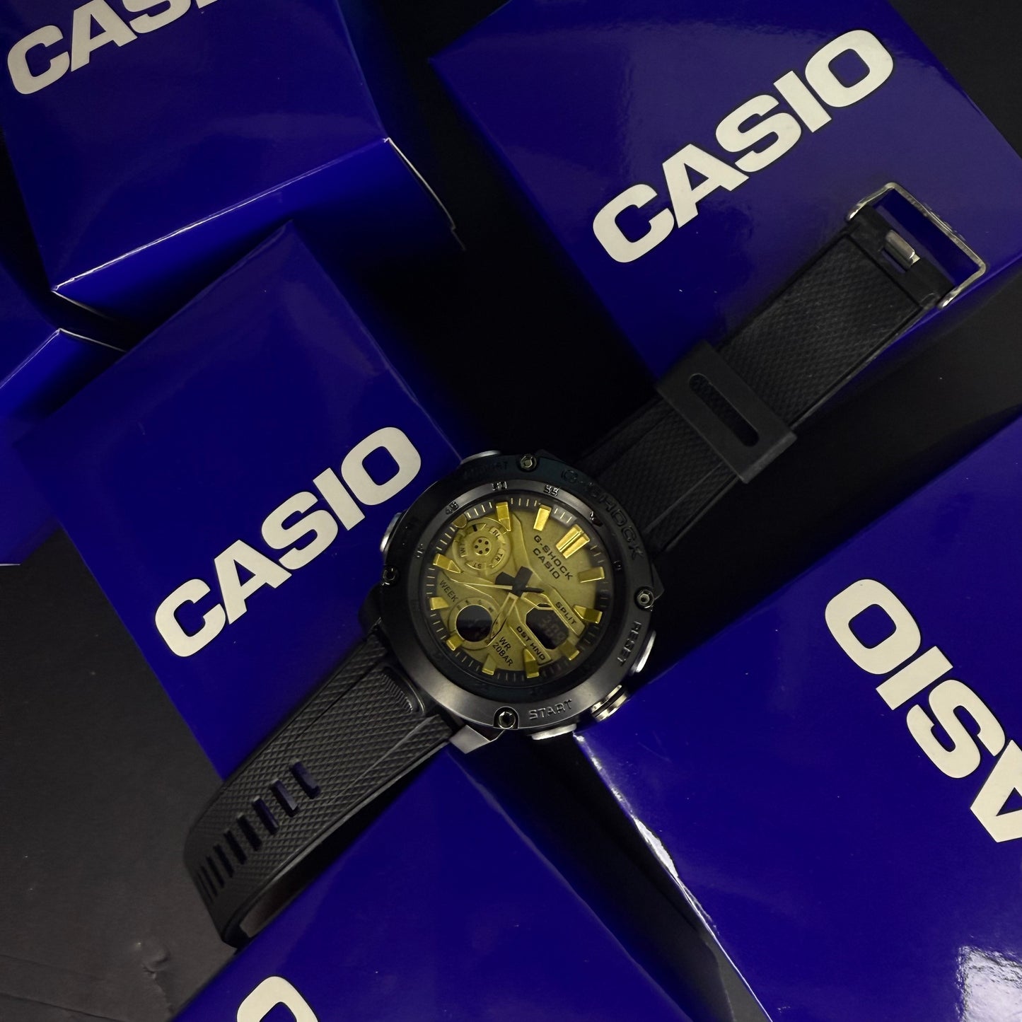 CASIO G-SHOCK PARA HOMBRE REF-GA2000-ND