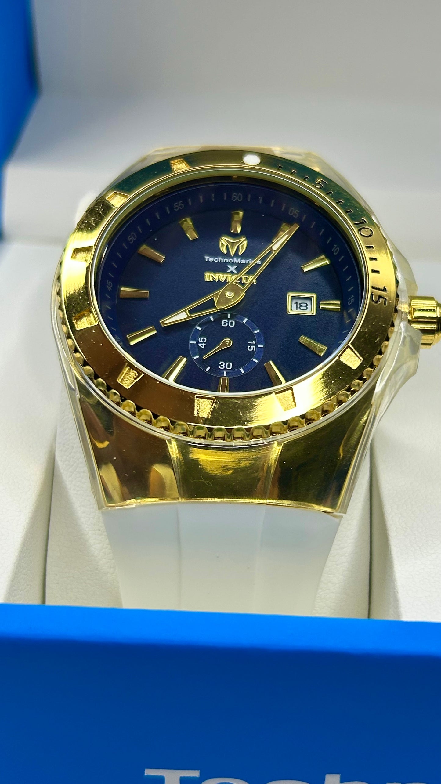 PAREJA INVICTA x TECHNOMARINE REF-BA