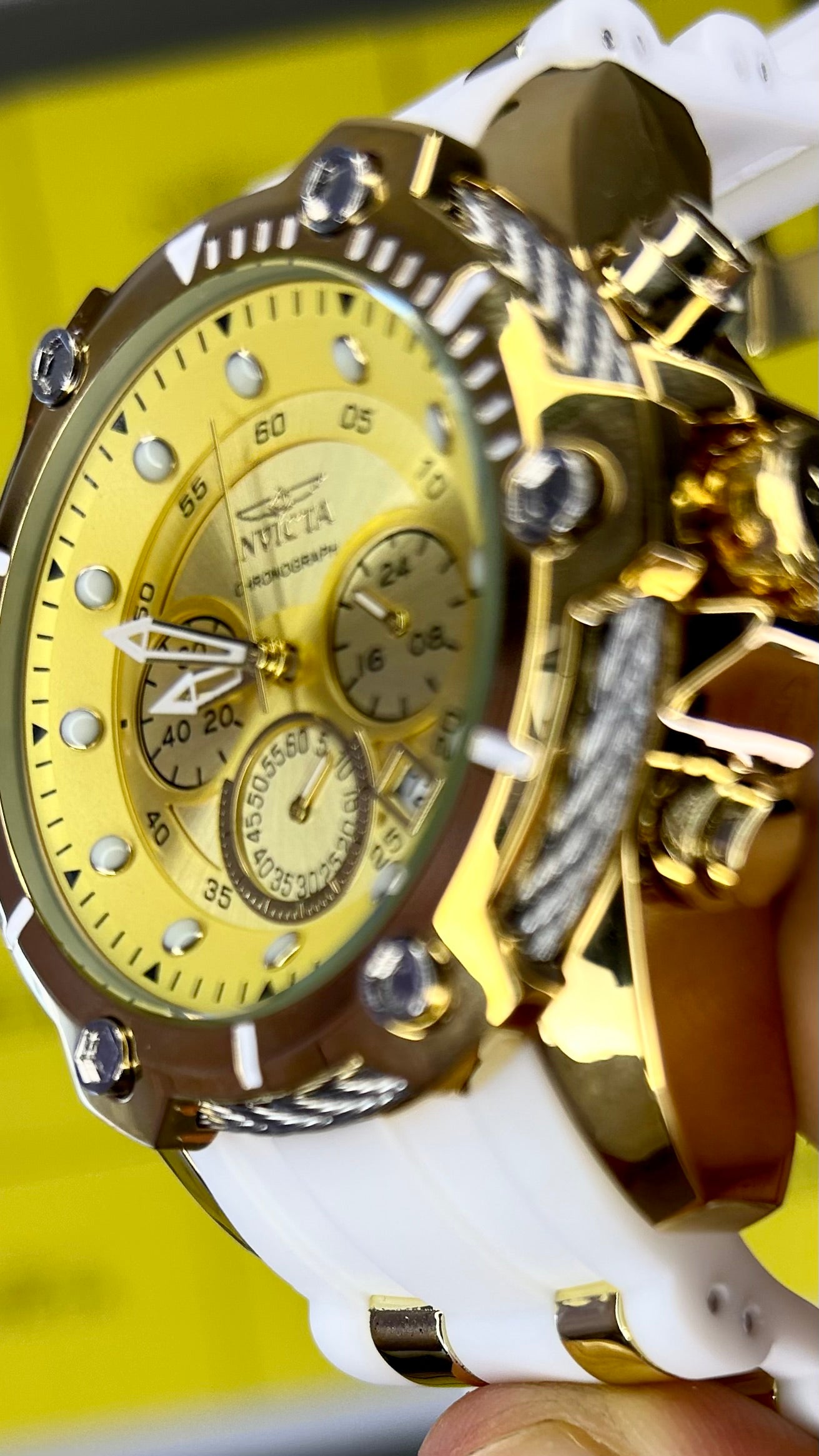 INVICTA BOLT FUNCIONAL PARA HOMBRE REF-BDD