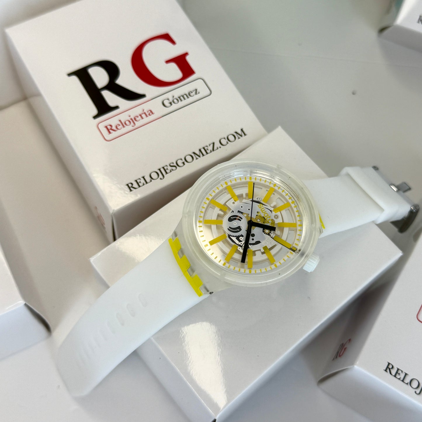 SWATCH TRANSPARENTE PARA HOMBRE REF-BA