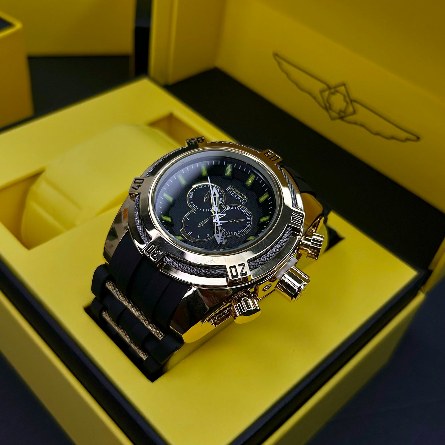 INVICTA BOLT RESERVER SUBAOUA PARA HOMBRE REF-NN