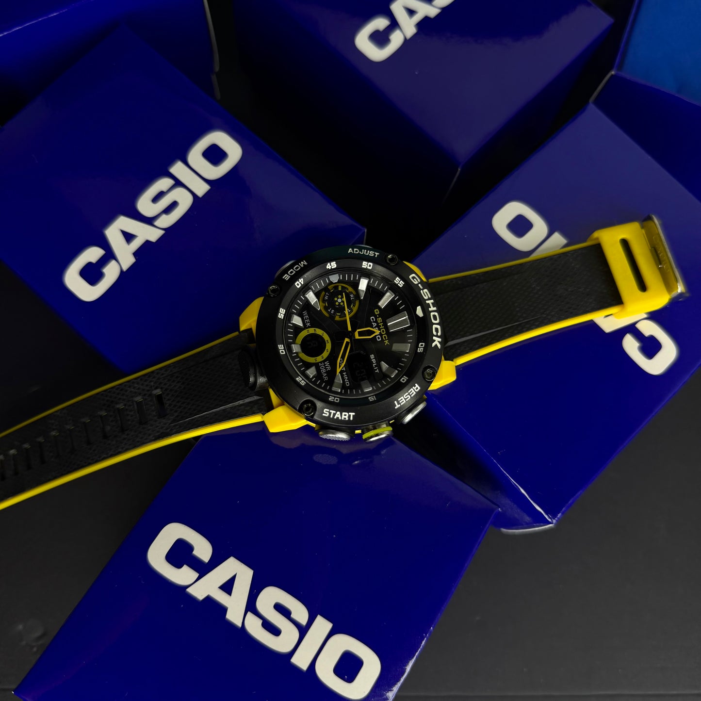 CASIO G-SHOCK PARA HOMBRE REF-GA2000-NA