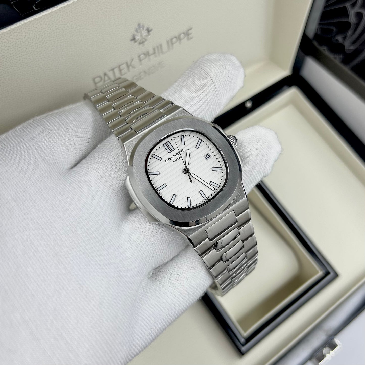 PATEF PHILIPPE LUXURY AUTOMATICO REF NAUTILUS