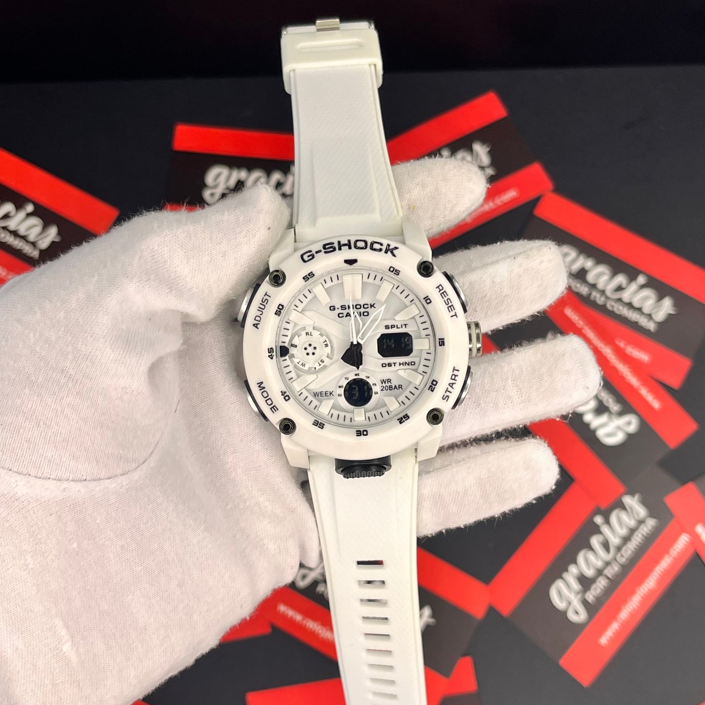 CASIO G-SHOCK PARA HOMBRE REF-GA2000-BB