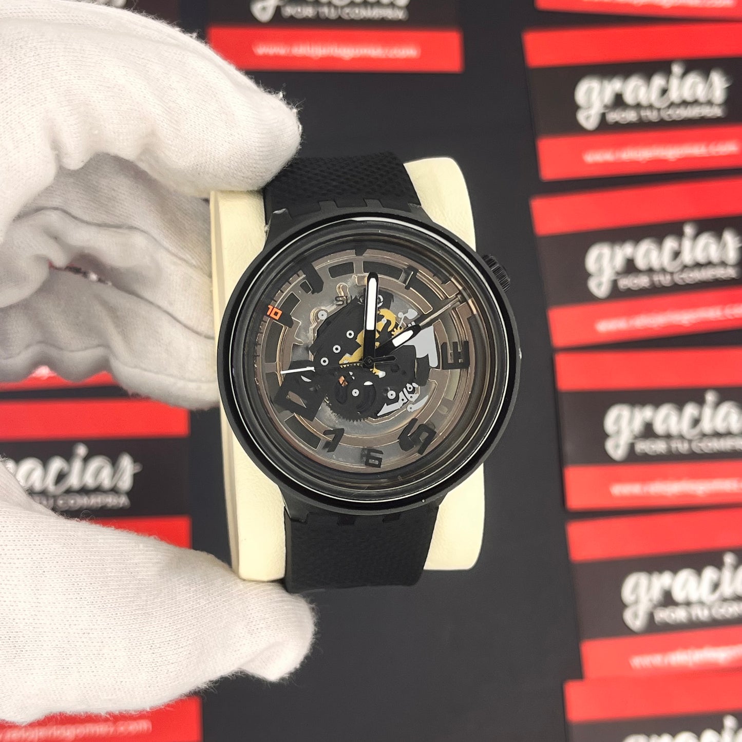 SWATCH PLANET PURPLE PARA HOMBRE REF-NN