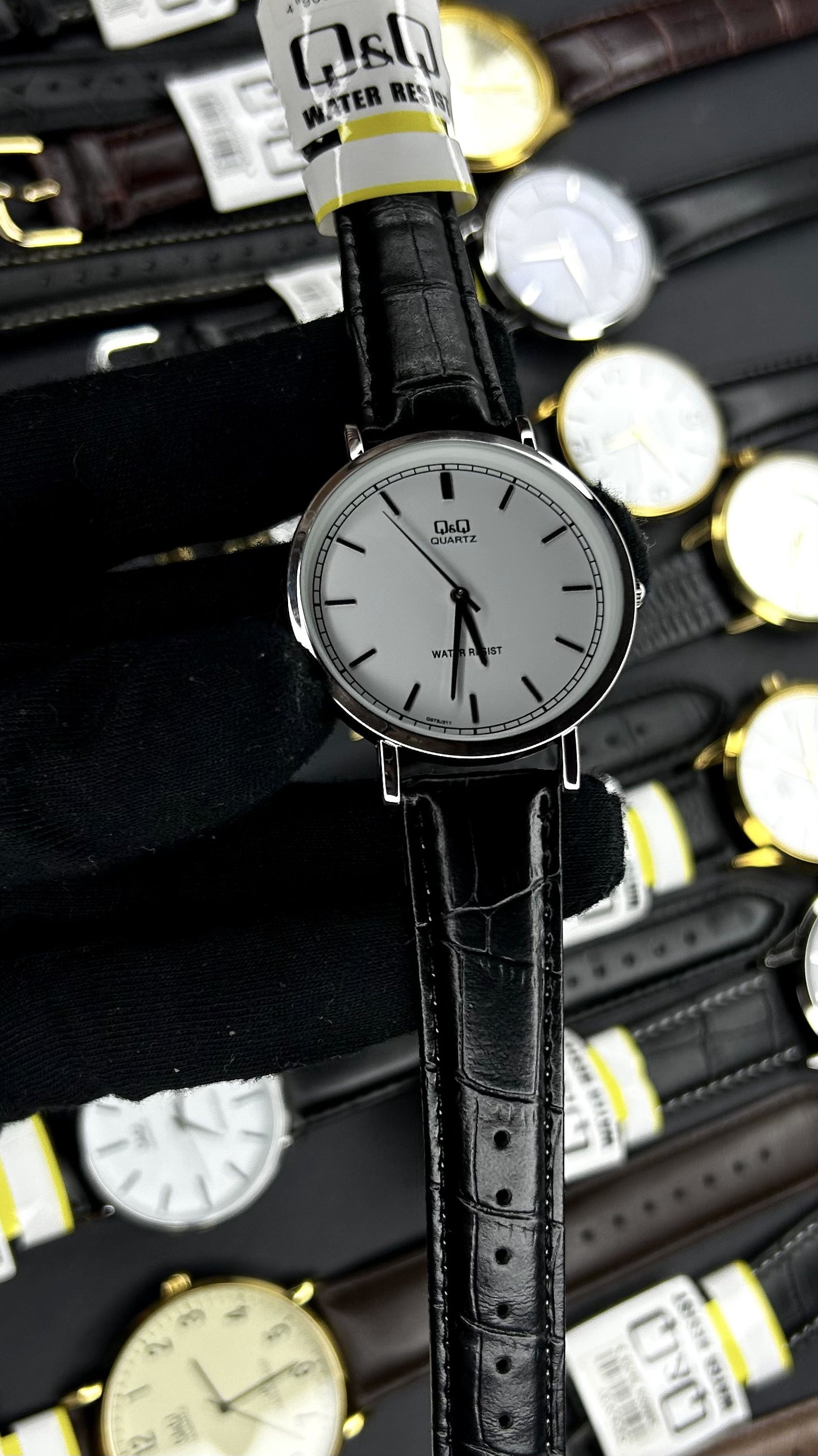 QyQ ORIGINAL PARA HOMBRE REF-Q978J311Y