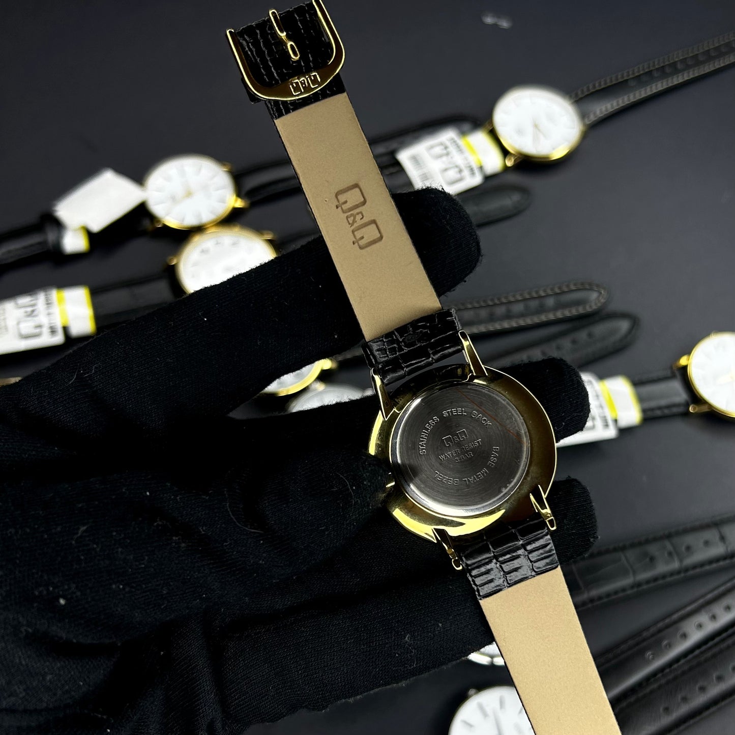 QyQ ORIGINAL PARA HOMBRE REF-Q944J001Y