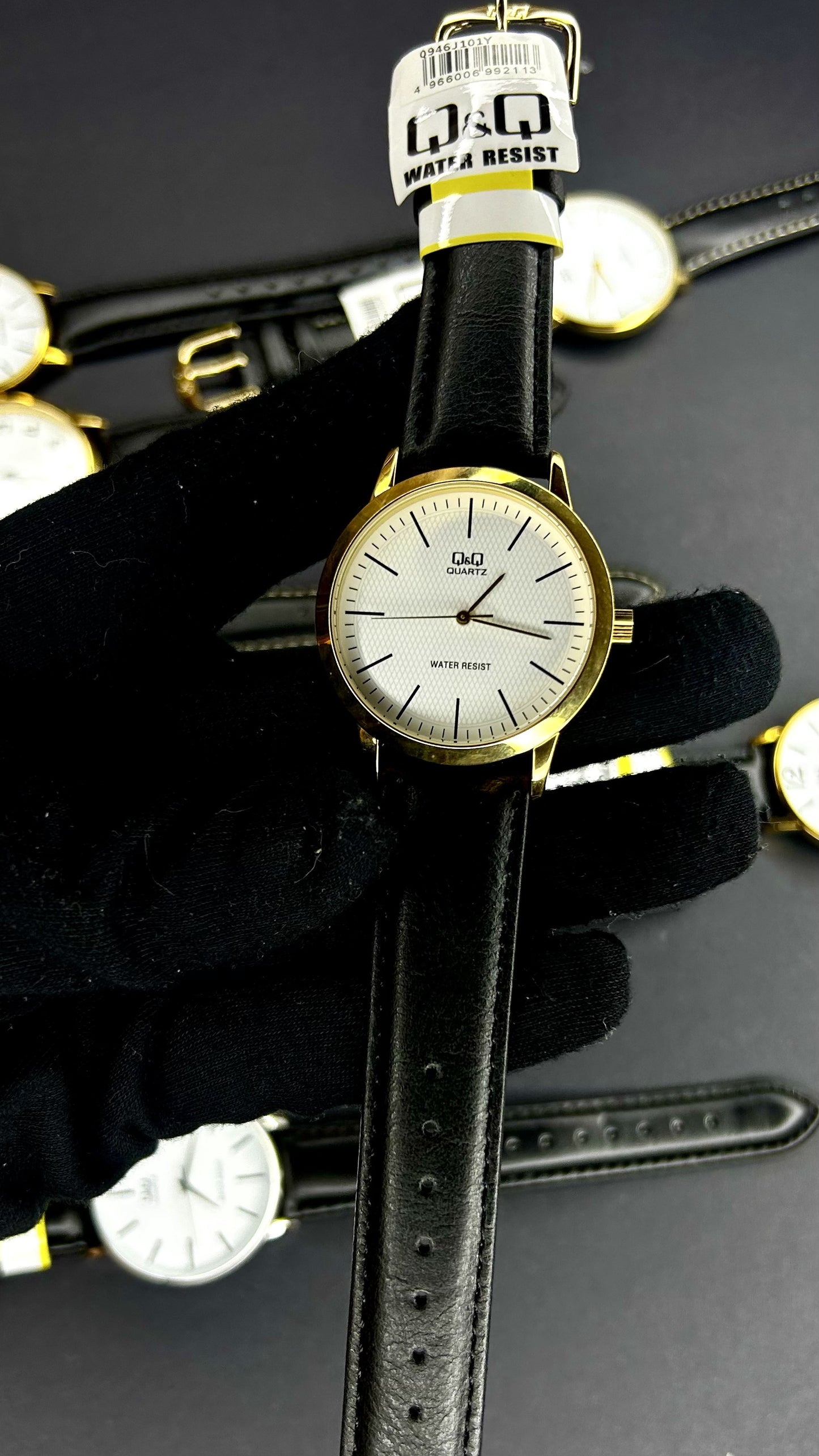 QyQ ORIGINAL PARA HOMBRE REF-Q946J101Y