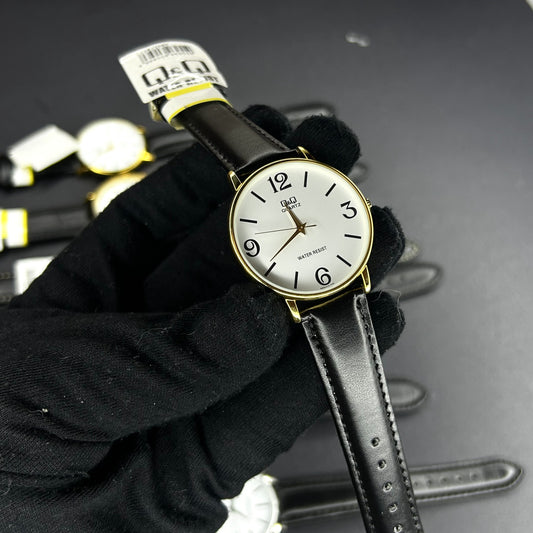 QyQ ORIGINAL PARA HOMBRE REF-Q854J104Y