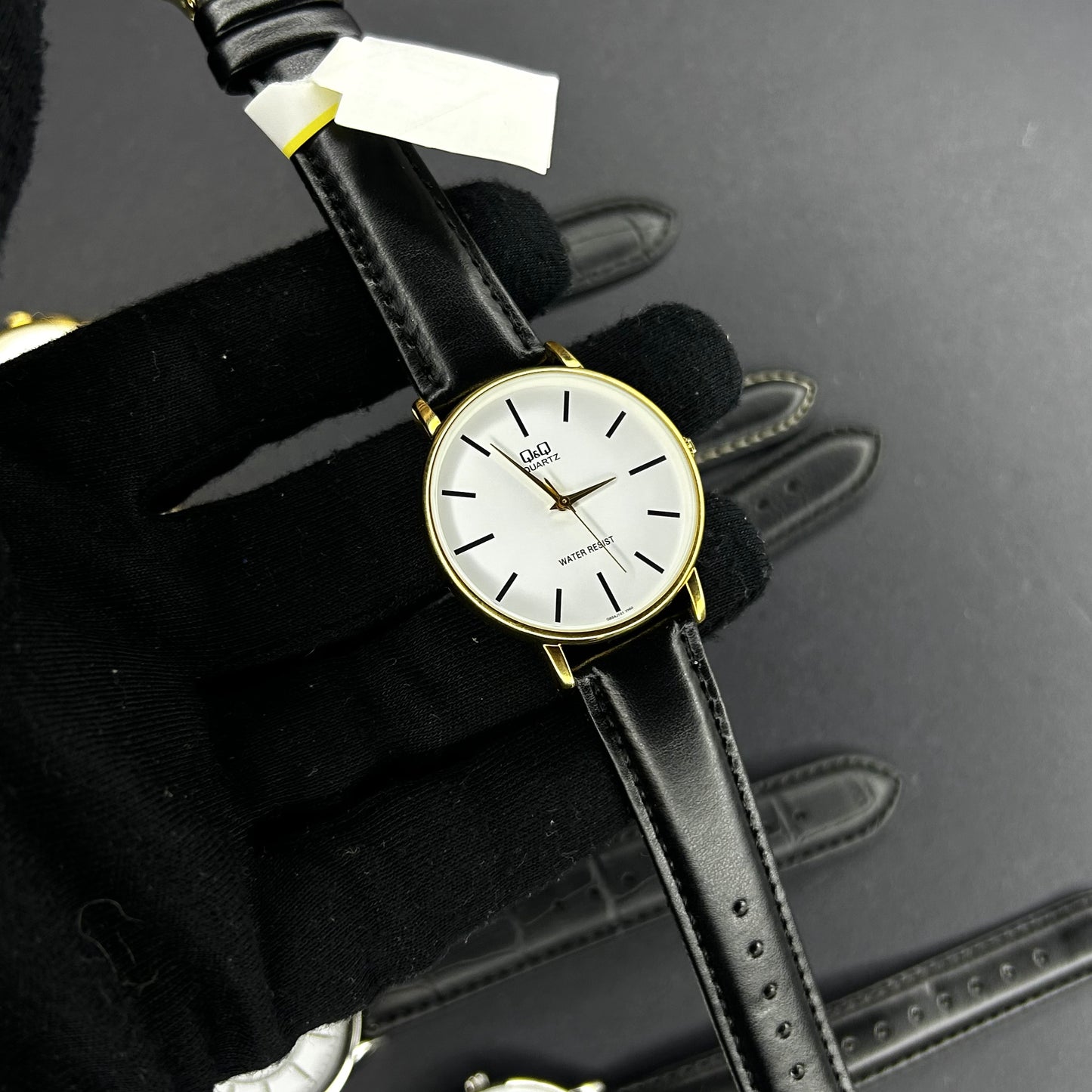 QyQ ORIGINAL PARA HOMBRE REF-Q854J101Y