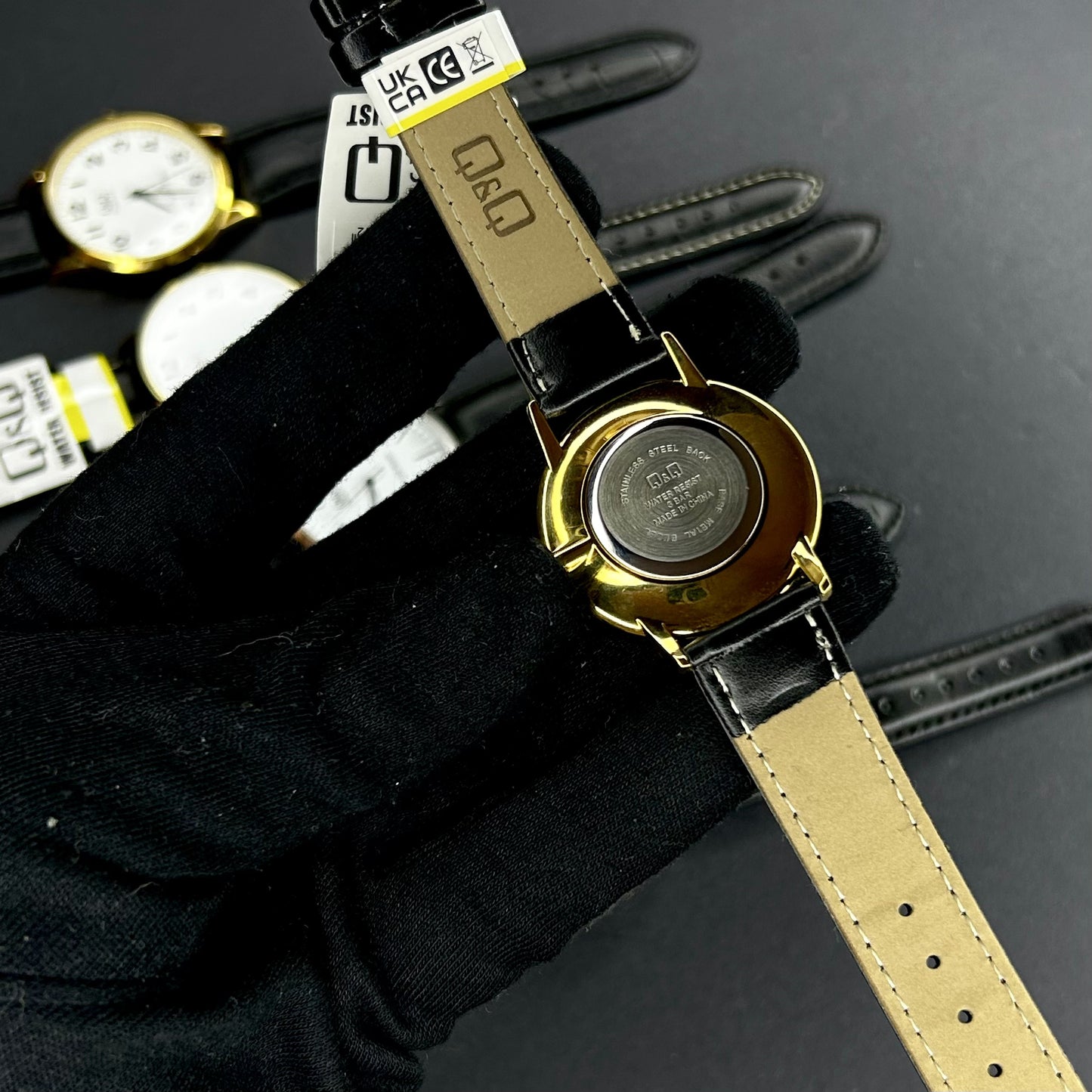 QyQ ORIGINAL PARA HOMBRE REF-Q854J101Y