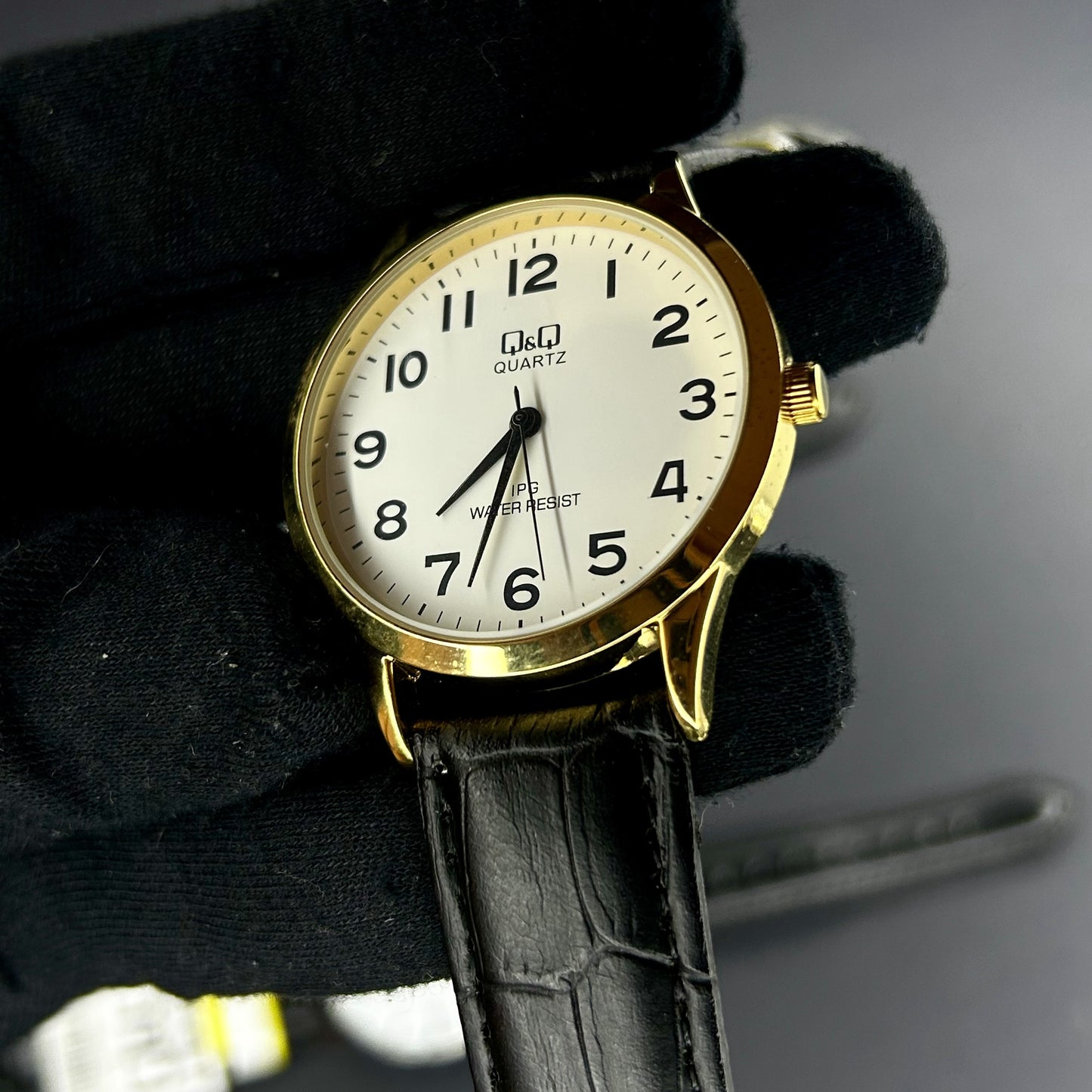 QyQ ORIGINAL PARA HOMBRE REF-C214J104Y