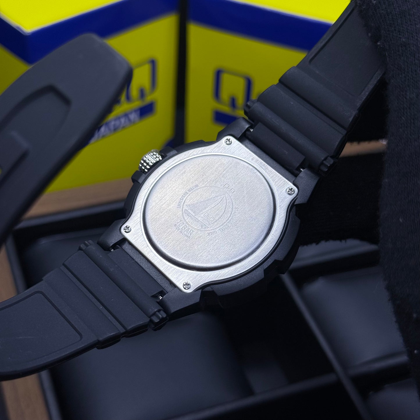 QYQ ORIGINAL DEPORTIVO PARA HOMBRE REF V40A-NNY