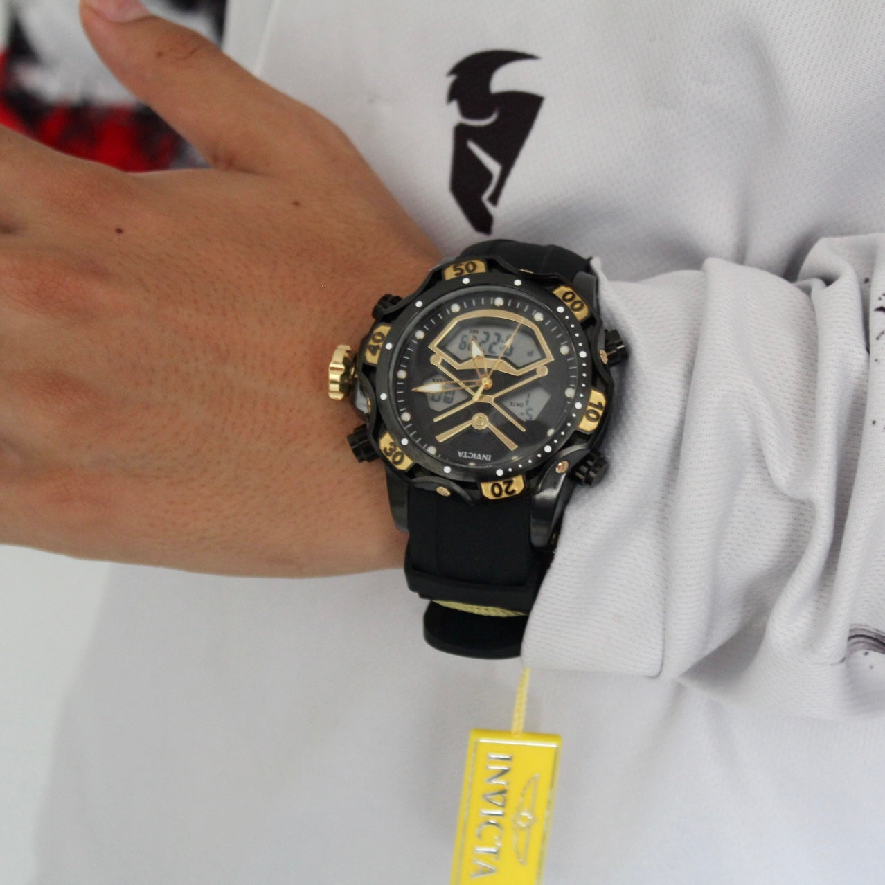 INVICTA DOBLE HORA SUMERGIBLE PARA HOMBRE REF-1837-NND