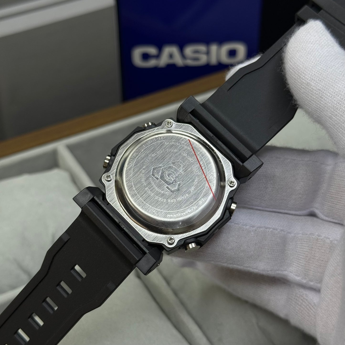 CASIO G-SHOCK PARA HOMBRE REF GA-2300 NB