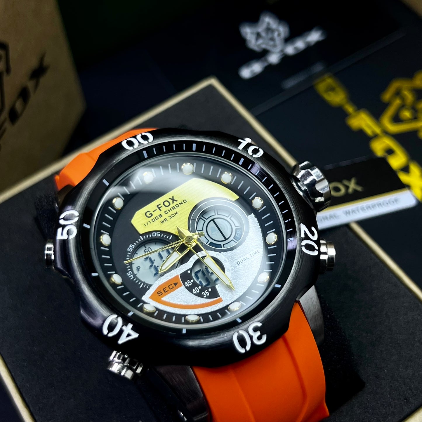 G FOX ORIGINAL DOBLE HORA POR INVICTA SUMERGIBLE PARA HOMBRE REF-1976G2-NA