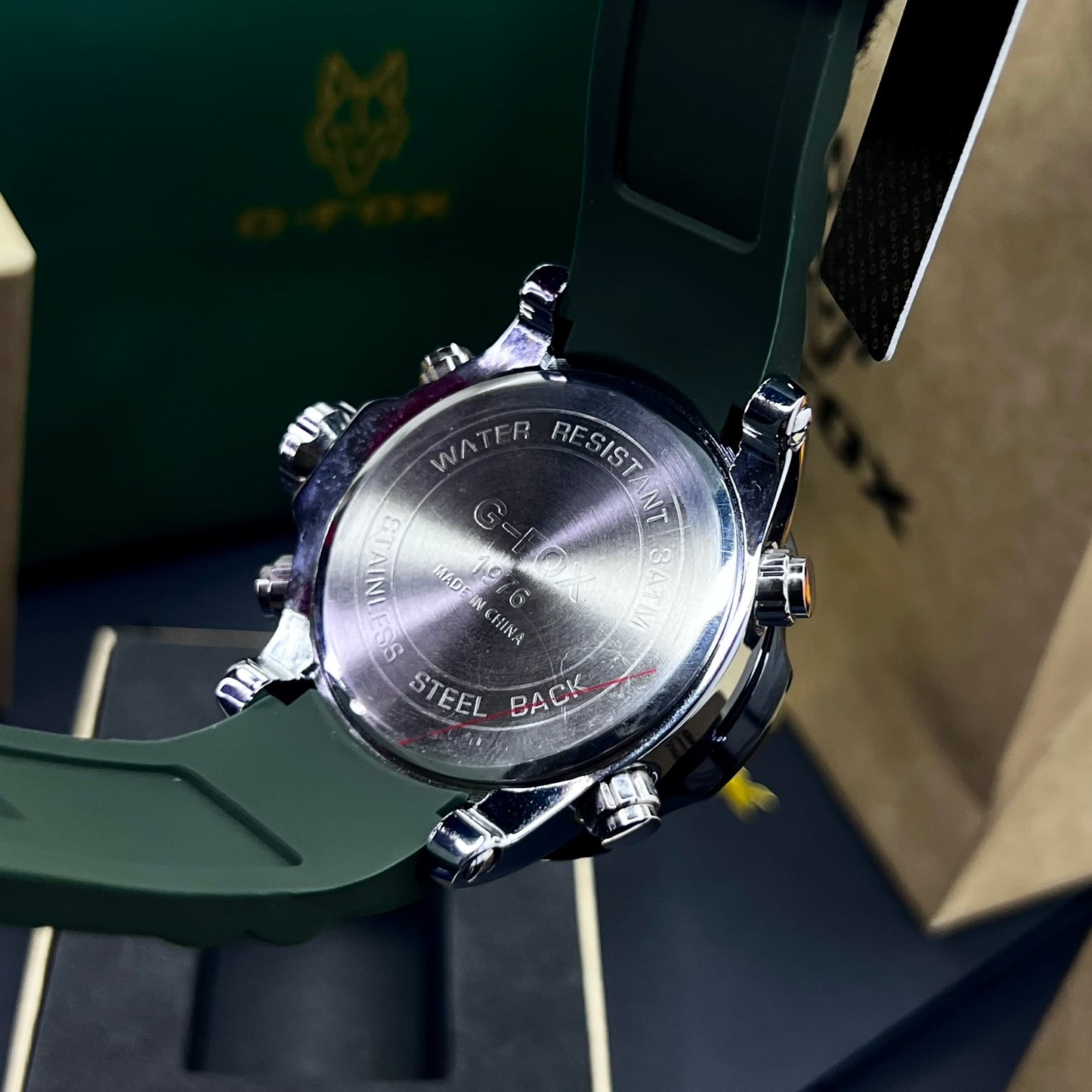 G FOX ORIGINAL DOBLE HORA POR INVICTA SUMERGIBLE PARA HOMBRE REF-1976G2-V