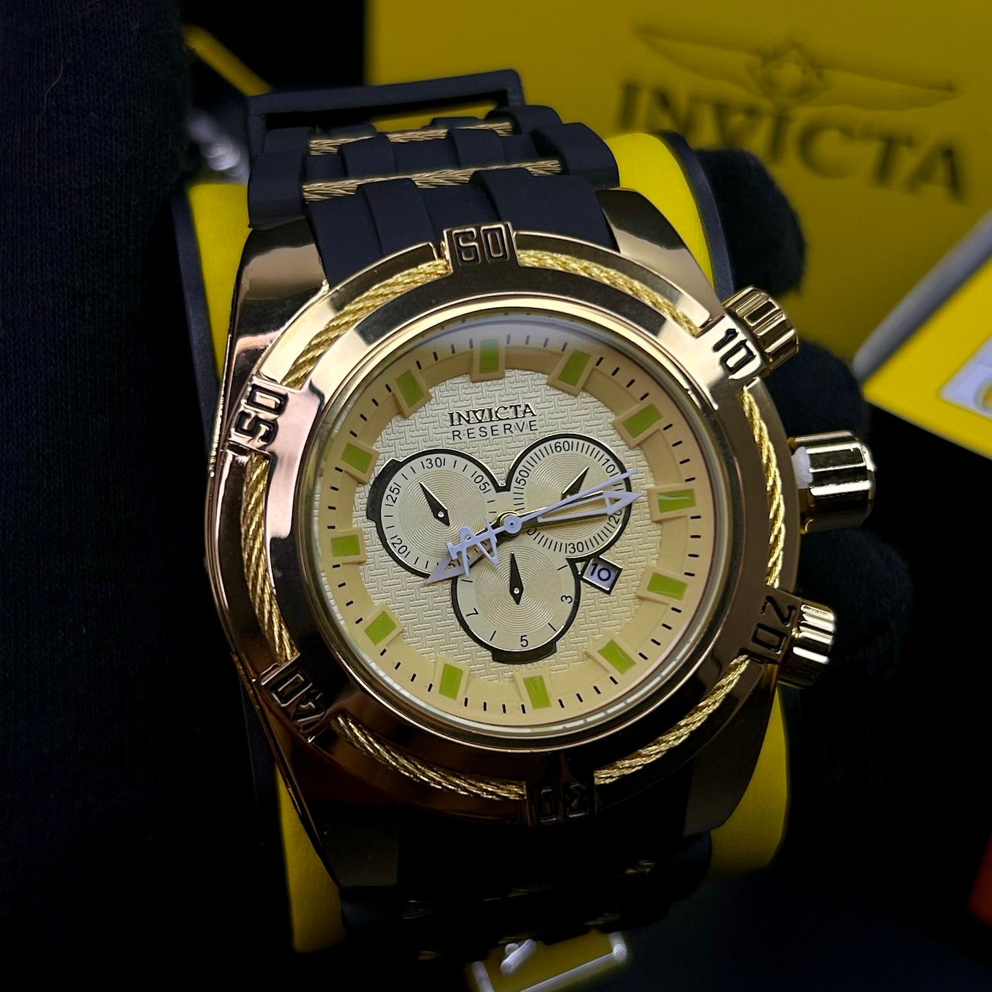 INVICTA BOLT RESERVER SUBAOUA PARA HOMBRE REF-DD