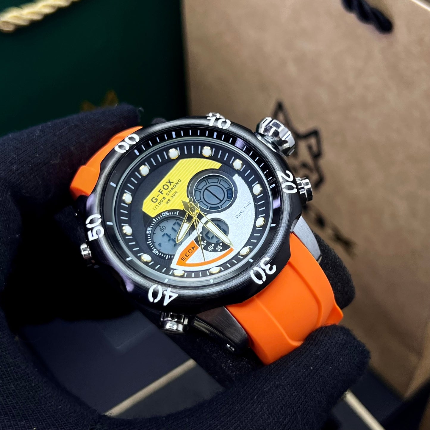 G FOX ORIGINAL DOBLE HORA POR INVICTA SUMERGIBLE PARA HOMBRE REF-1976G2-NA