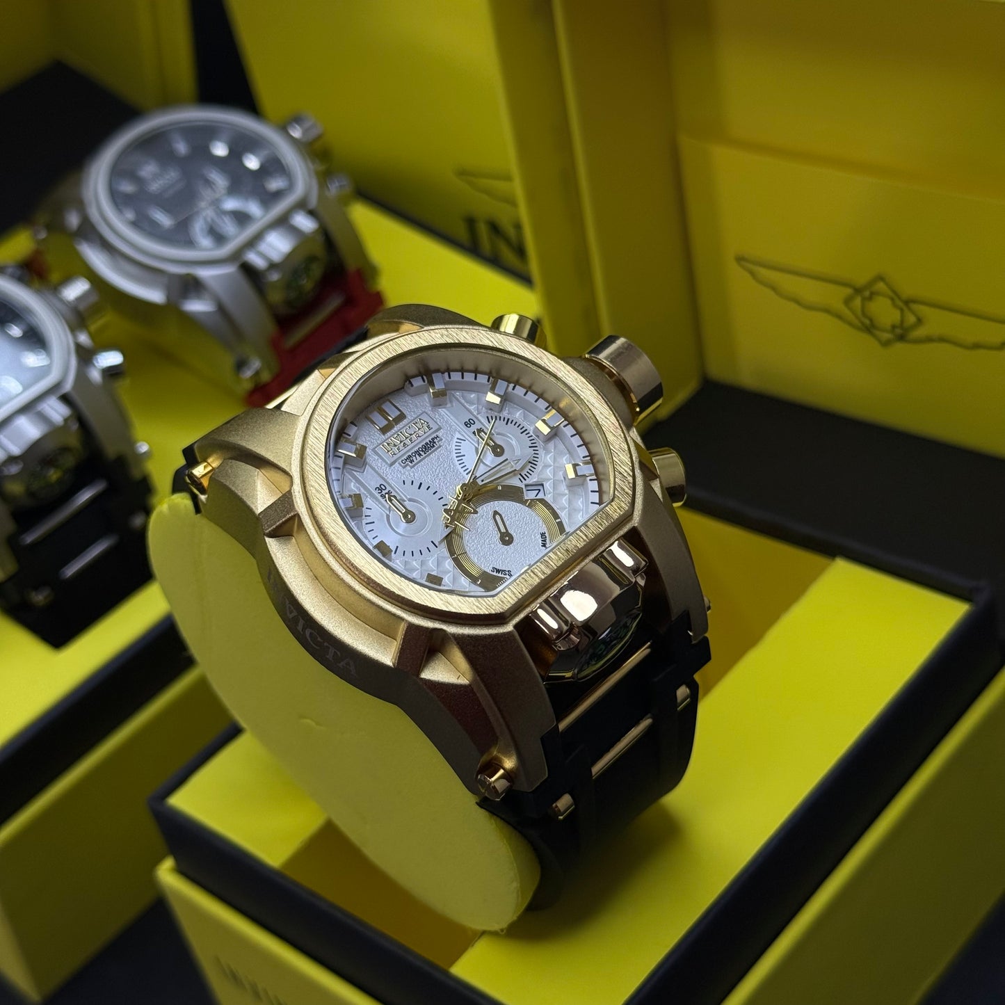 INVICTA BOLT ZEUS GOMA PARA HOMBRE REF-NB