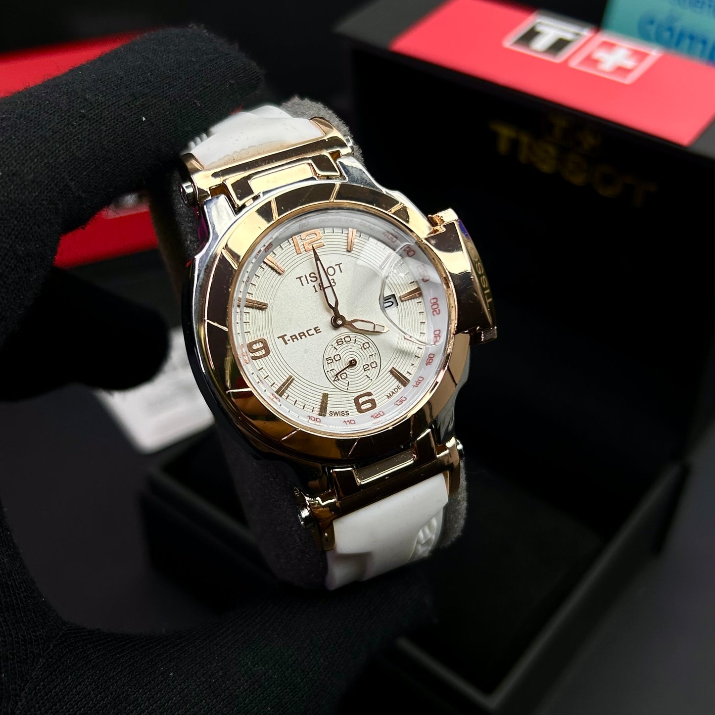 PAREJA TISSOT T-RACE  REF-BIB