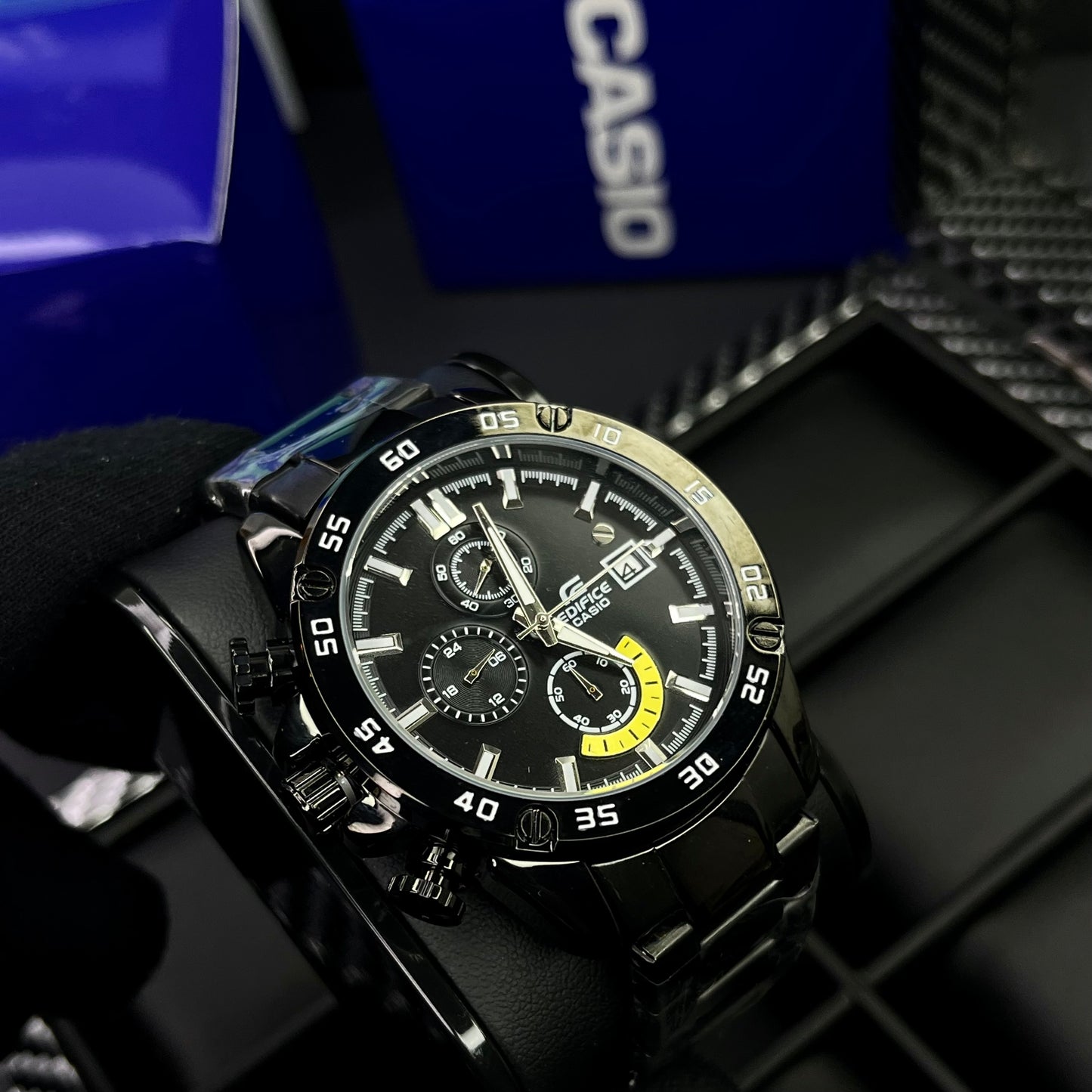 CASIO EDIFICE EFR 558  FUNCIONAL PARA HOMBRE REF-N