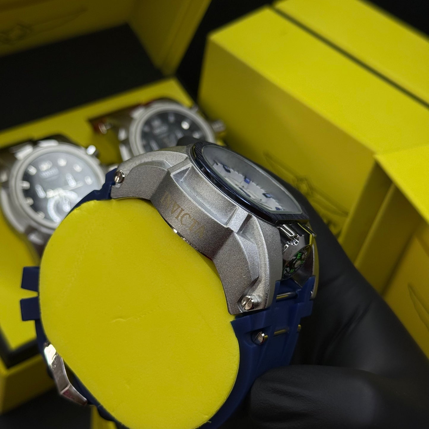 INVICTA BOLT ZEUS GOMA PARA HOMBRE REF-A