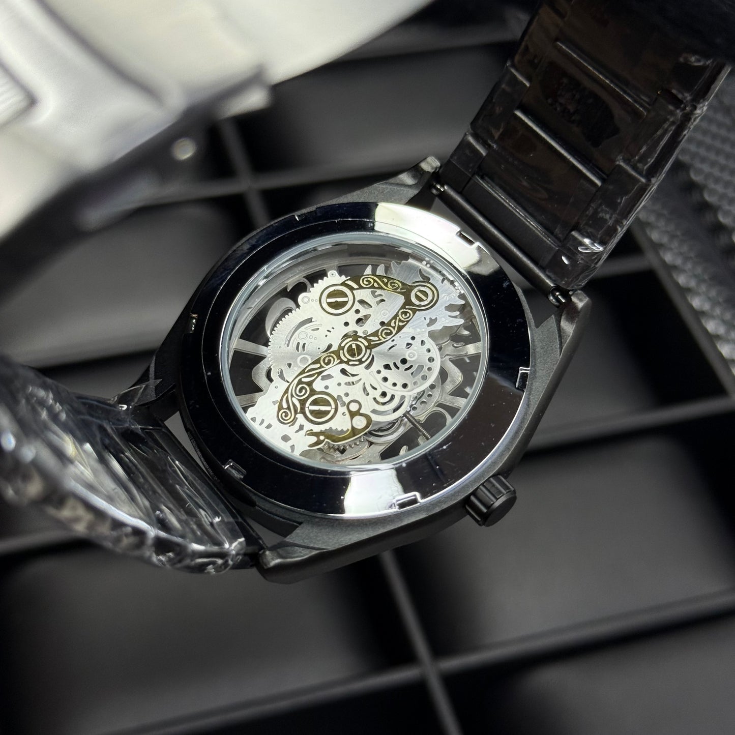 SWATCH TRASPARENTE PARA HOMBRE REF 301-NN