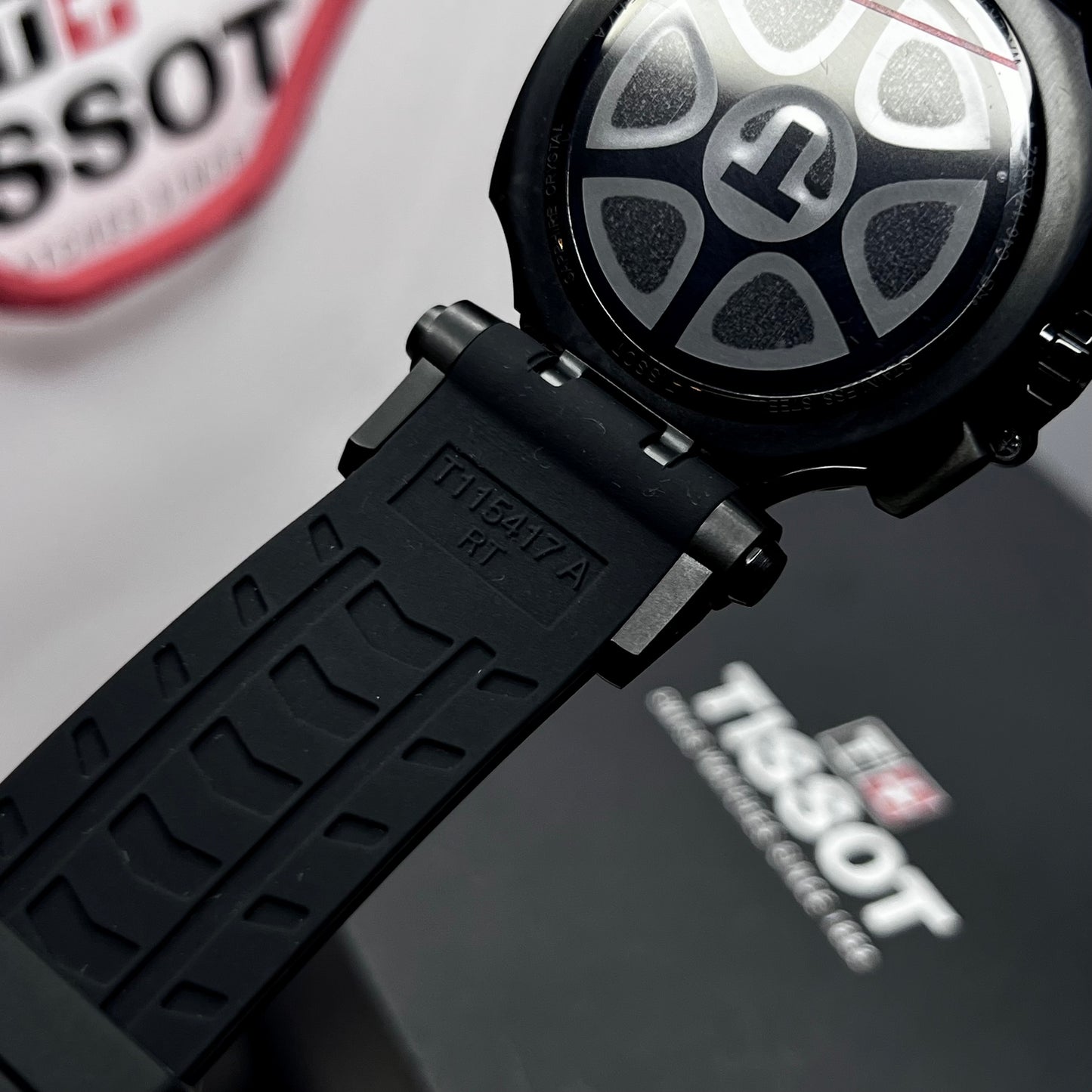 TISSOT T-RACE LUXURY PARA HOMBRE REF-NN