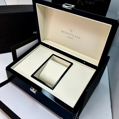 PATEF PHILIPPE  LUXURY AUTOMATICO REF NAUTILUS