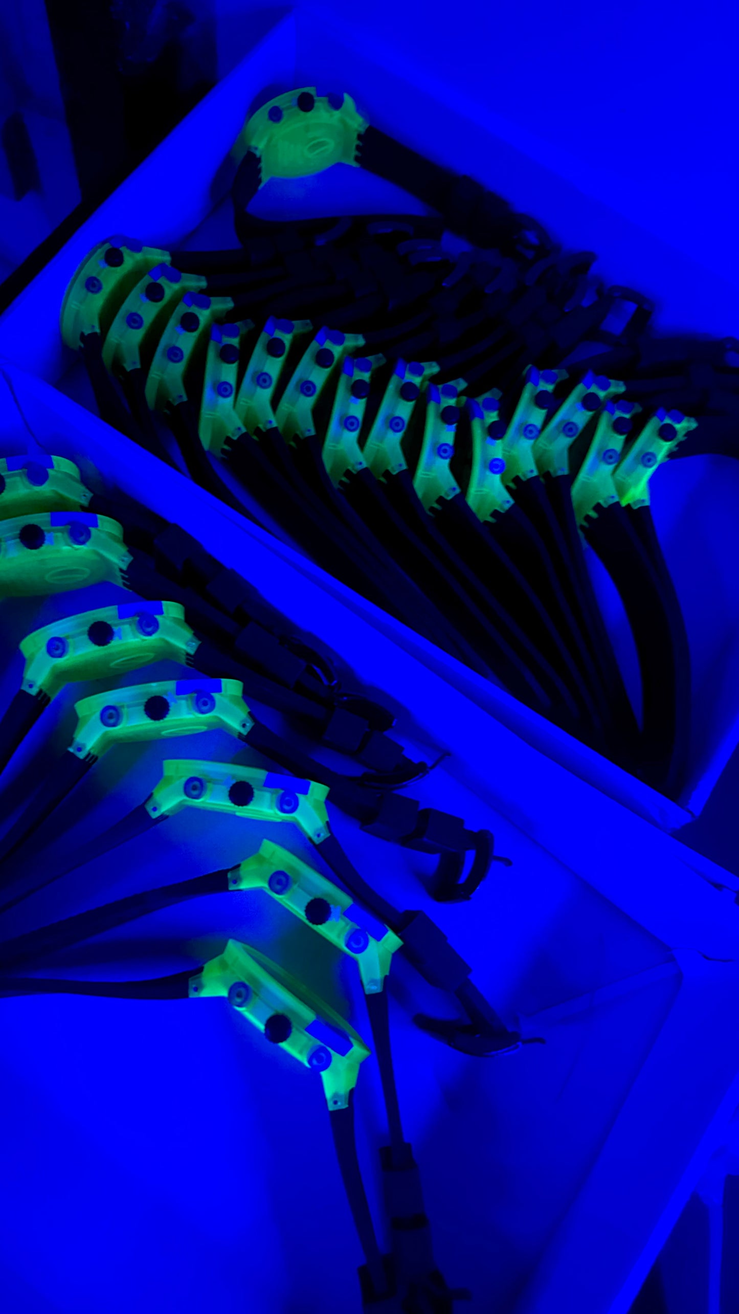SWATCH NEON PARTY PARA HOMBRE REF-NFV