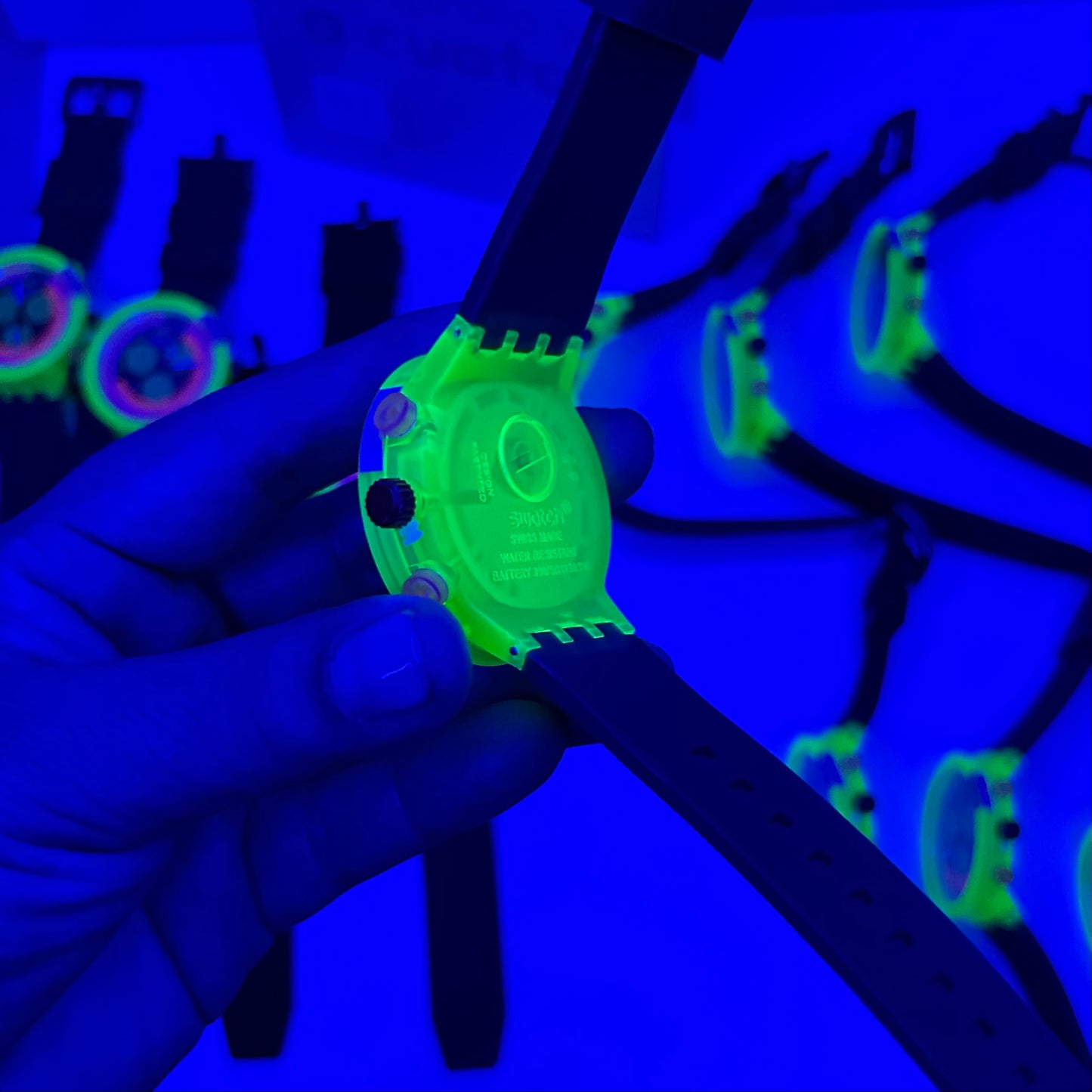SWATCH NEON PARTY PARA HOMBRE REF-NFV