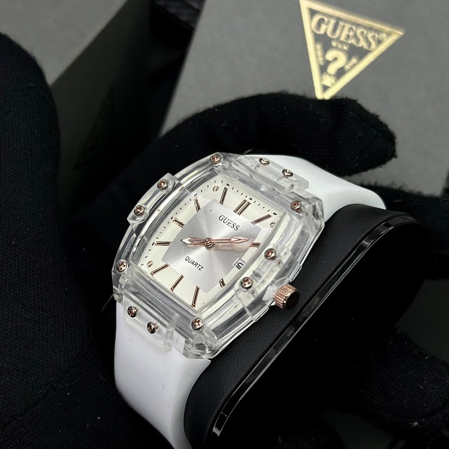 GUESS UNISEX TRASNPARENTE REF-B