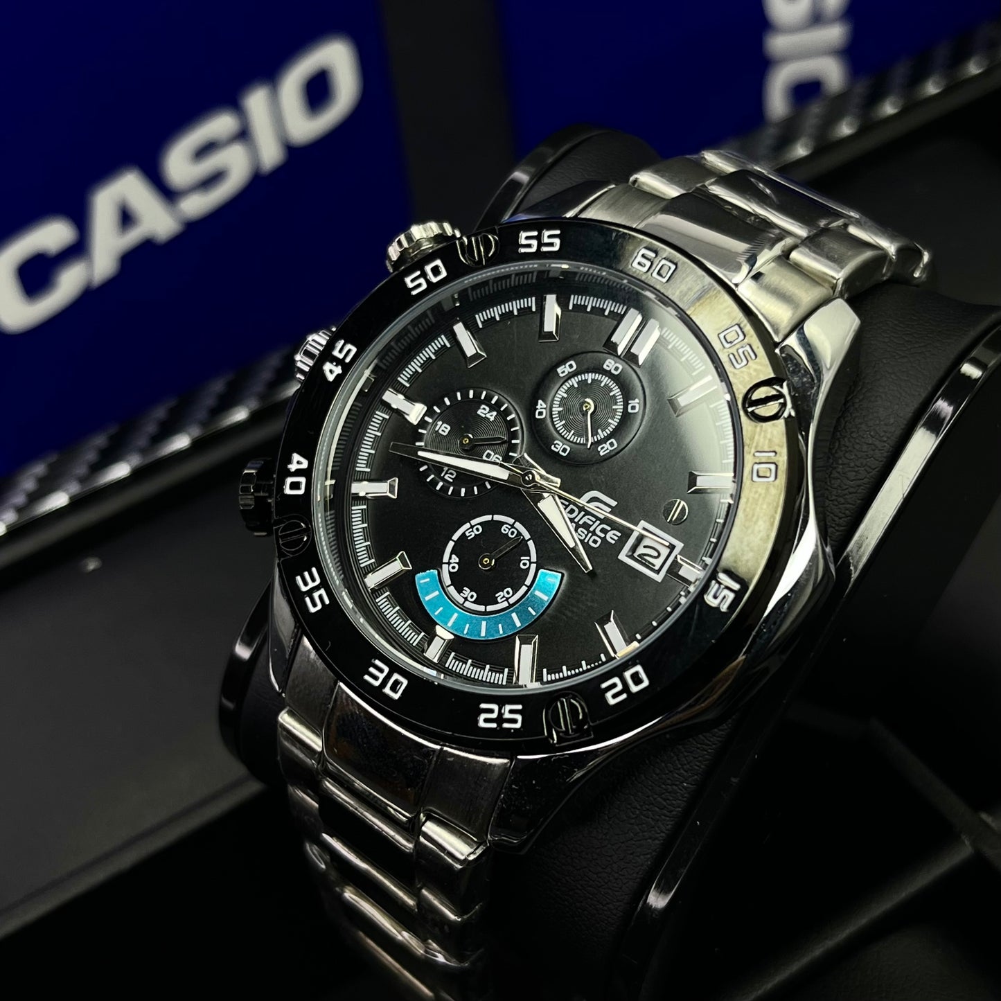 CASIO EDIFICE EFR 558  FUNCIONAL PARA HOMBRE REF-PN