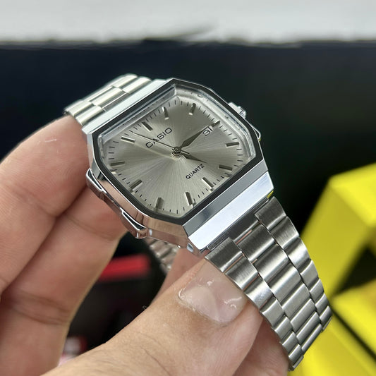 CASIO UNISEX RETRO VINTAGE F-91 ANALOGO-PLATEADO-BLANCO