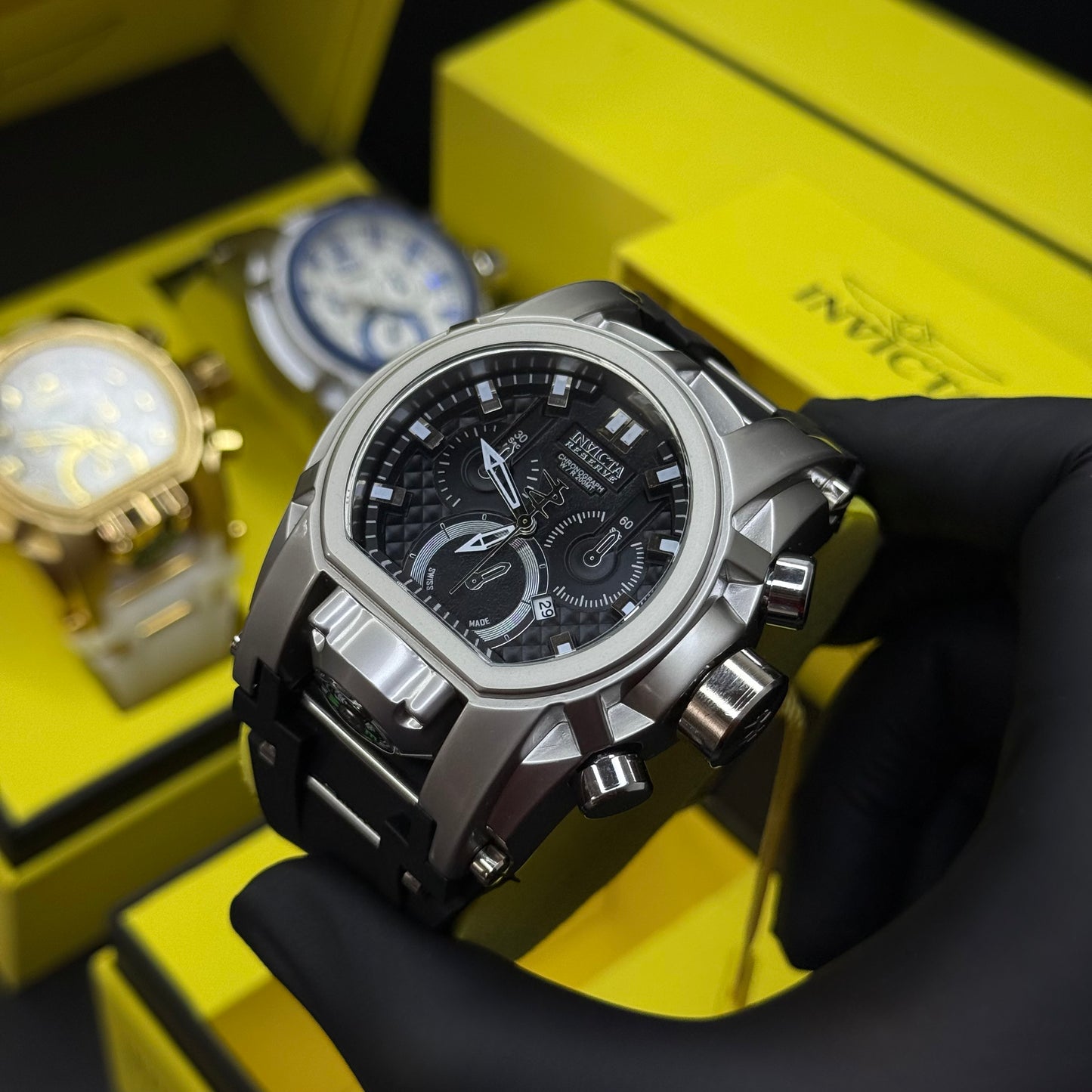 INVICTA BOLT ZEUS GOMA PARA HOMBRE REF-NPN