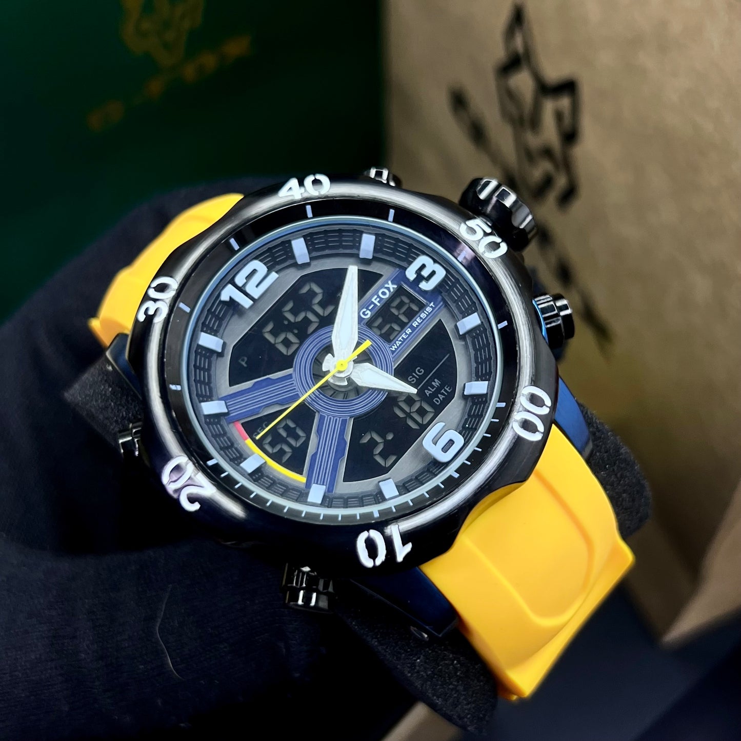 G FOX ORIGINAL DOBLE HORA POR INVICTA SUMERGIBLE PARA HOMBRE REF-1976G1-A