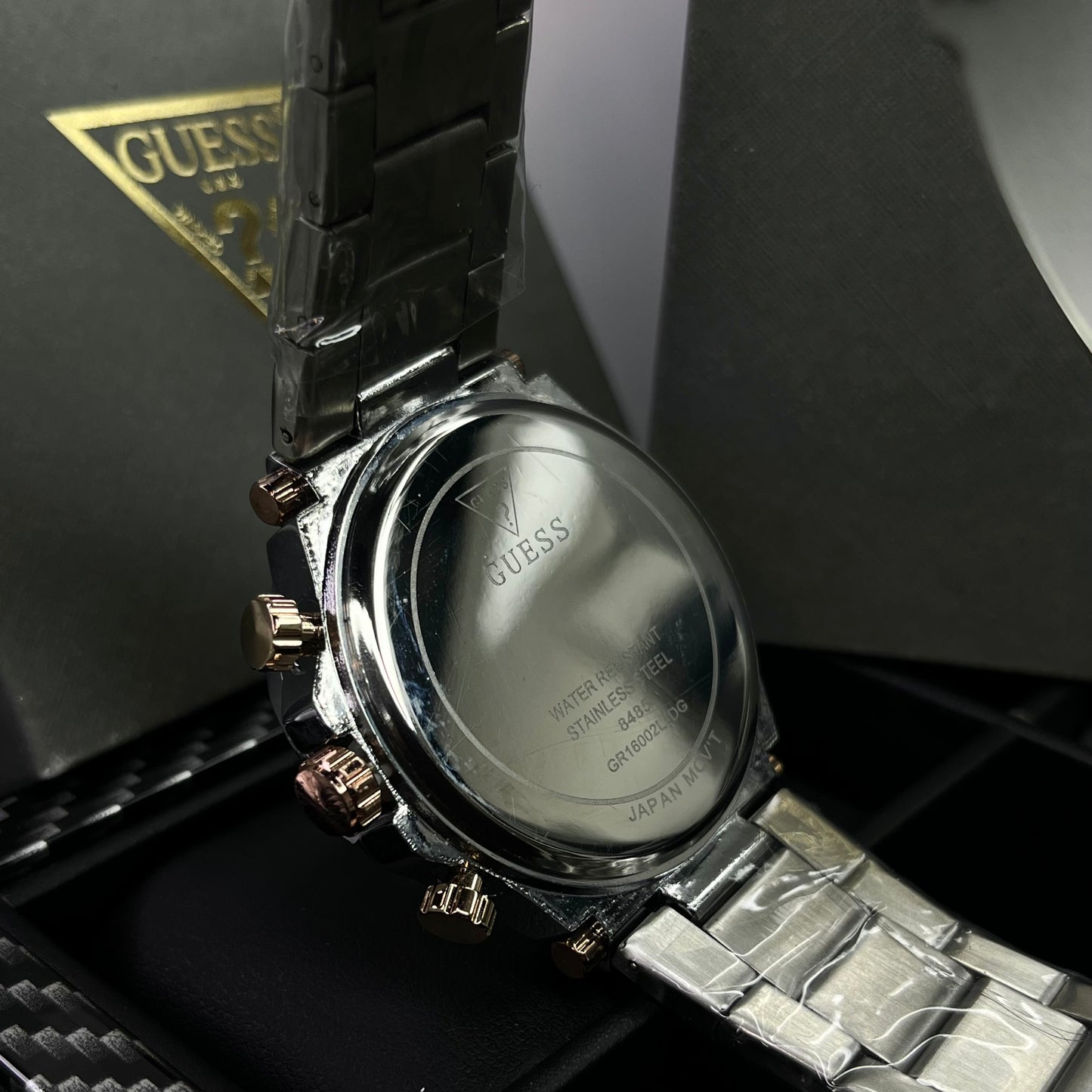 GUESS FUNCIONAL PARA HOMBRE REF-PB