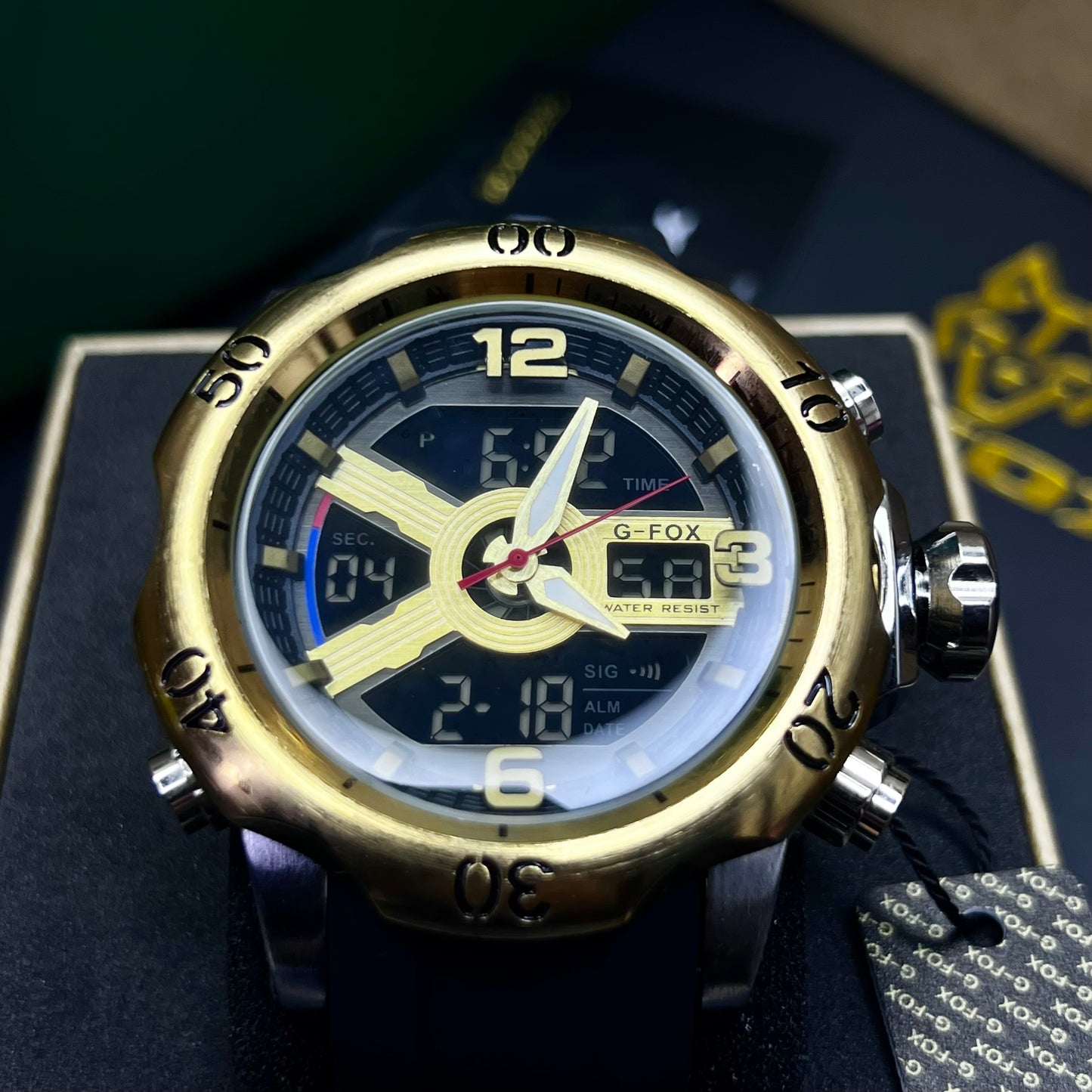 G FOX ORIGINAL DOBLE HORA POR INVICTA SUMERGIBLE PARA HOMBRE REF-1976G1-ND